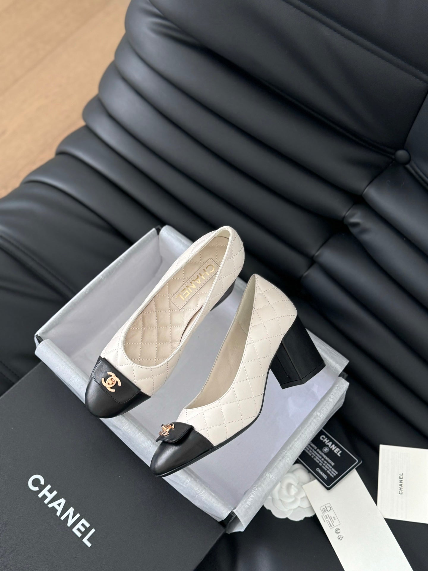 cc classic ballet flat with heel white quilted calfskin