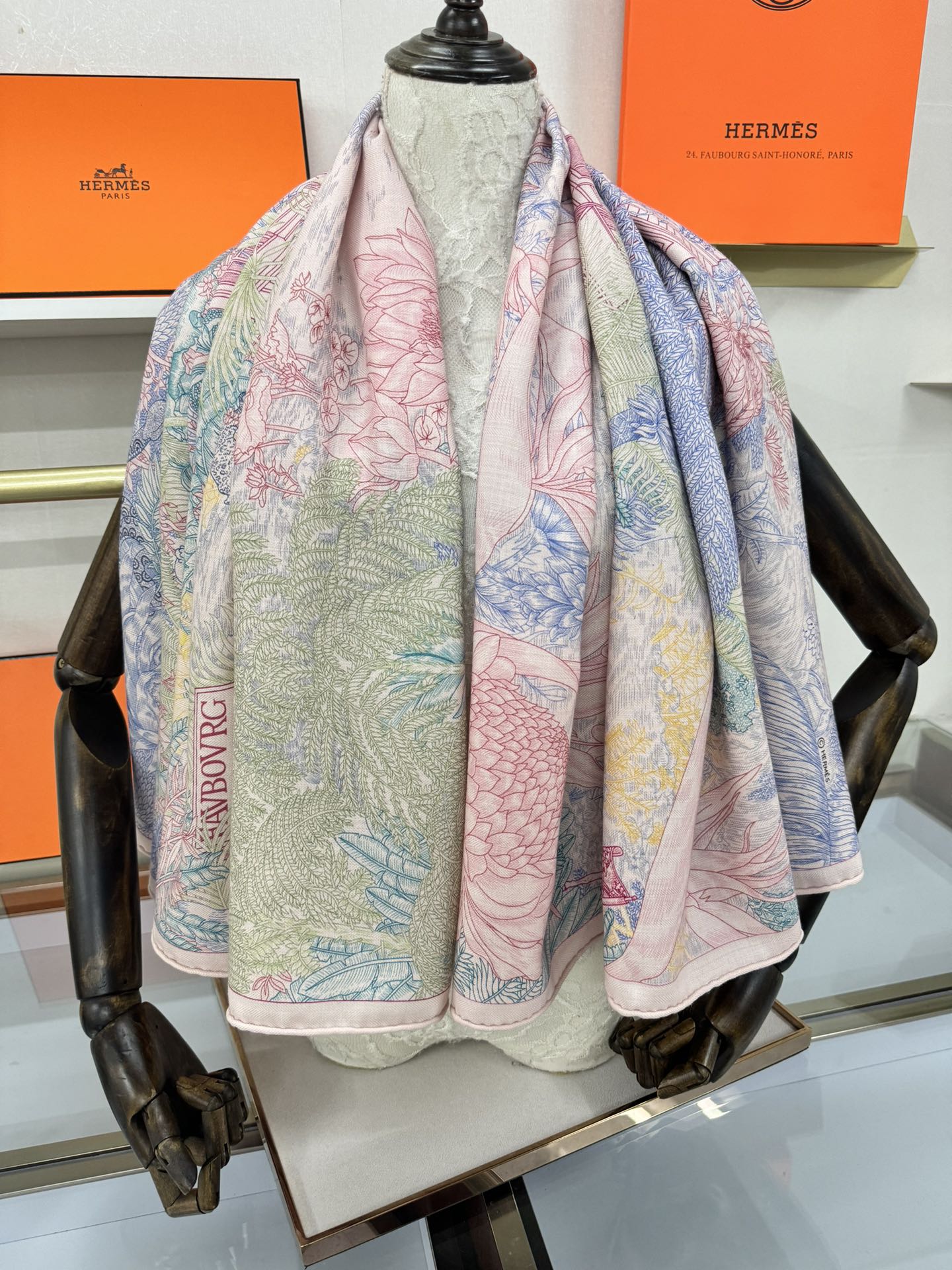 FAUBOURG TROPICAL SHAWL 140 CM IN COLORFUL CASHMERE AND SILK 379769