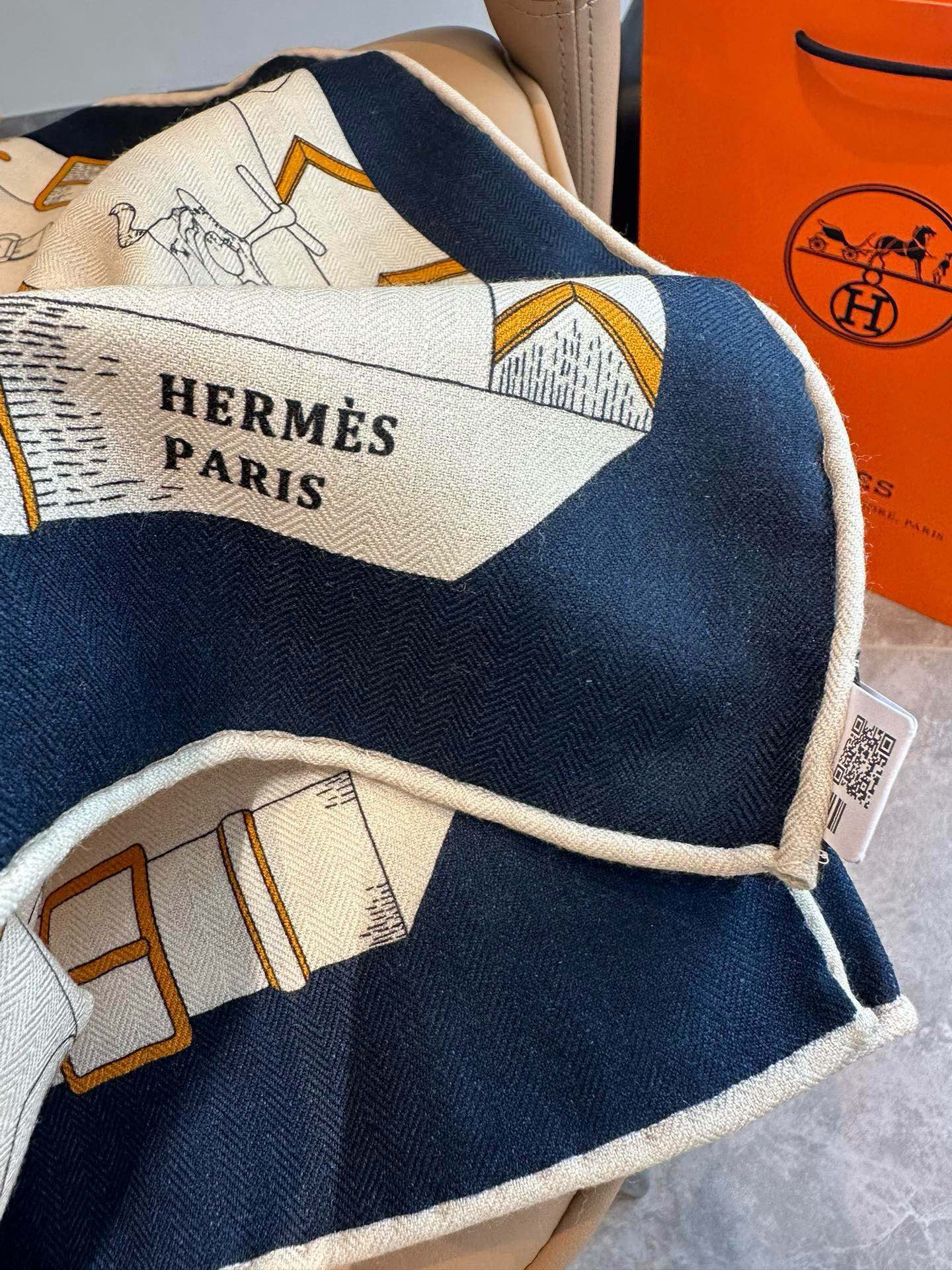 SCARF 140 CM COLORFUL 387903