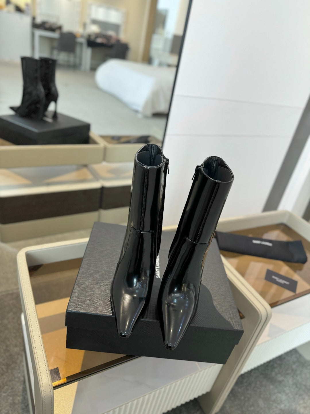 HIGH HEEL POINTED-TOE ANKLE BOOTS IN BLACK SHINY CALFSKIN