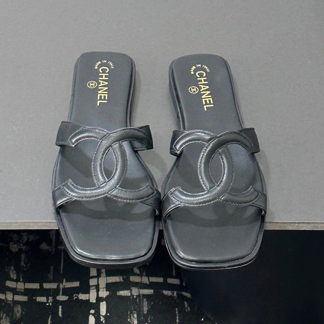 Chanel 2026 Double C Slipper Suede Lambskin 666875