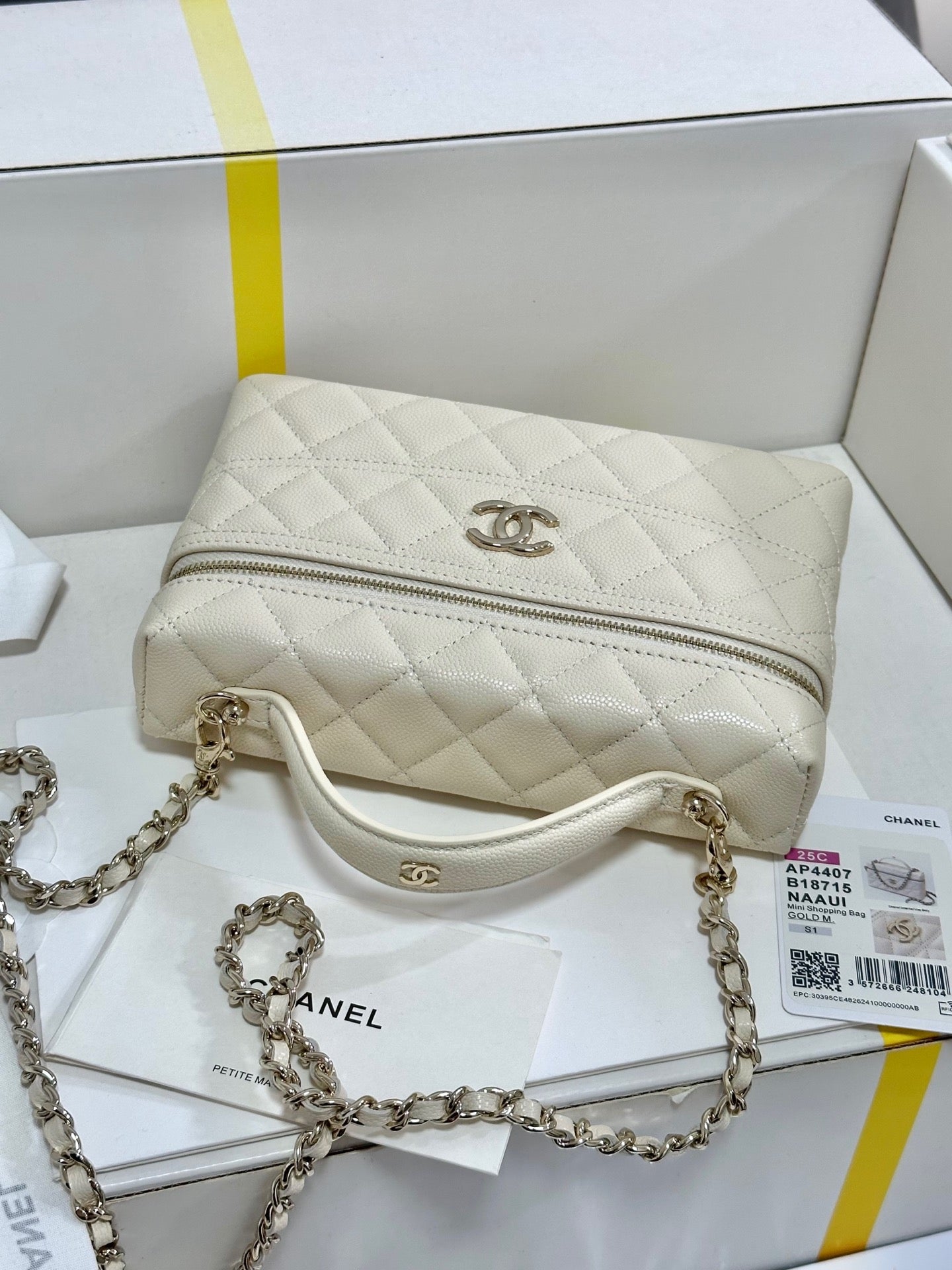 CC 25C Vanity Case Ivory White Calf Leather Light Gold Hardware 243660