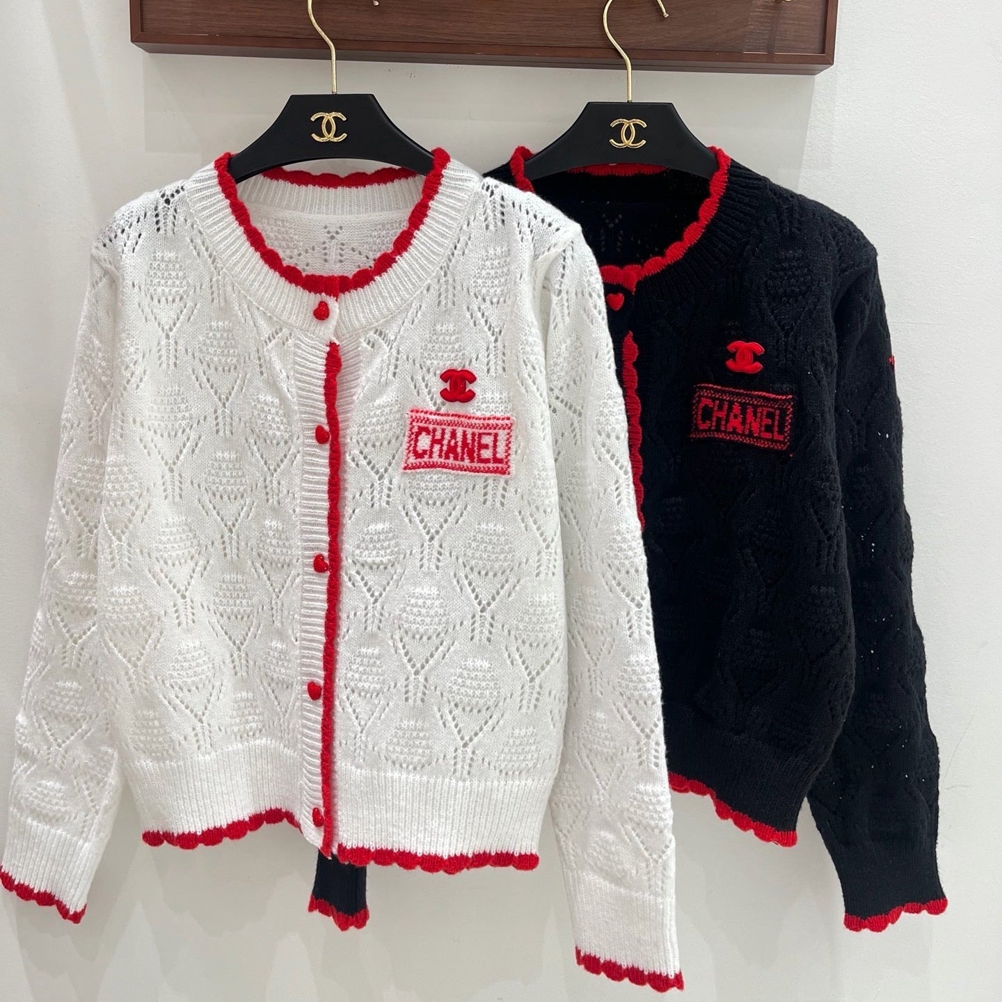 Chanel 2026 Cardigan Black And White Wool 244107