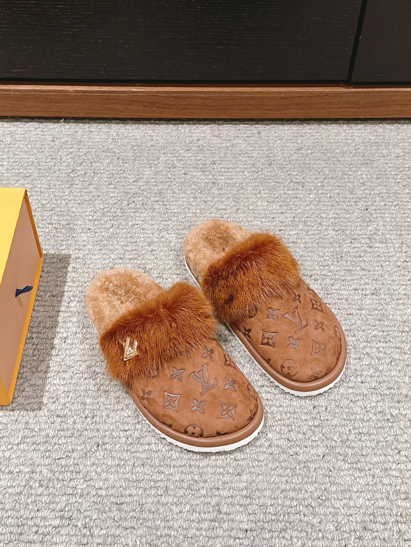 LV Flat Mule Brown With Fur Monogram Suede