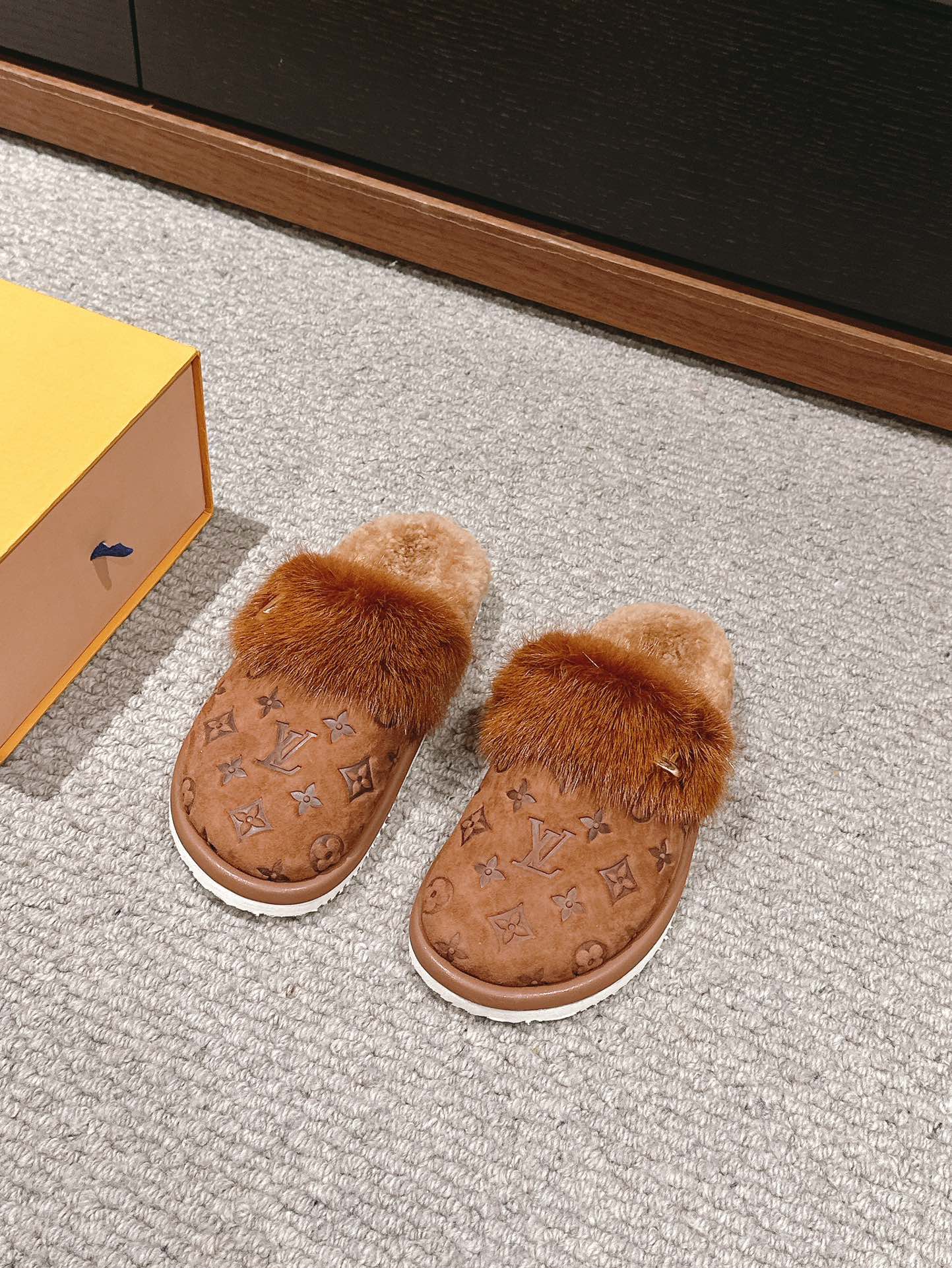 LV Flat Mule Brown With Fur Monogram Suede