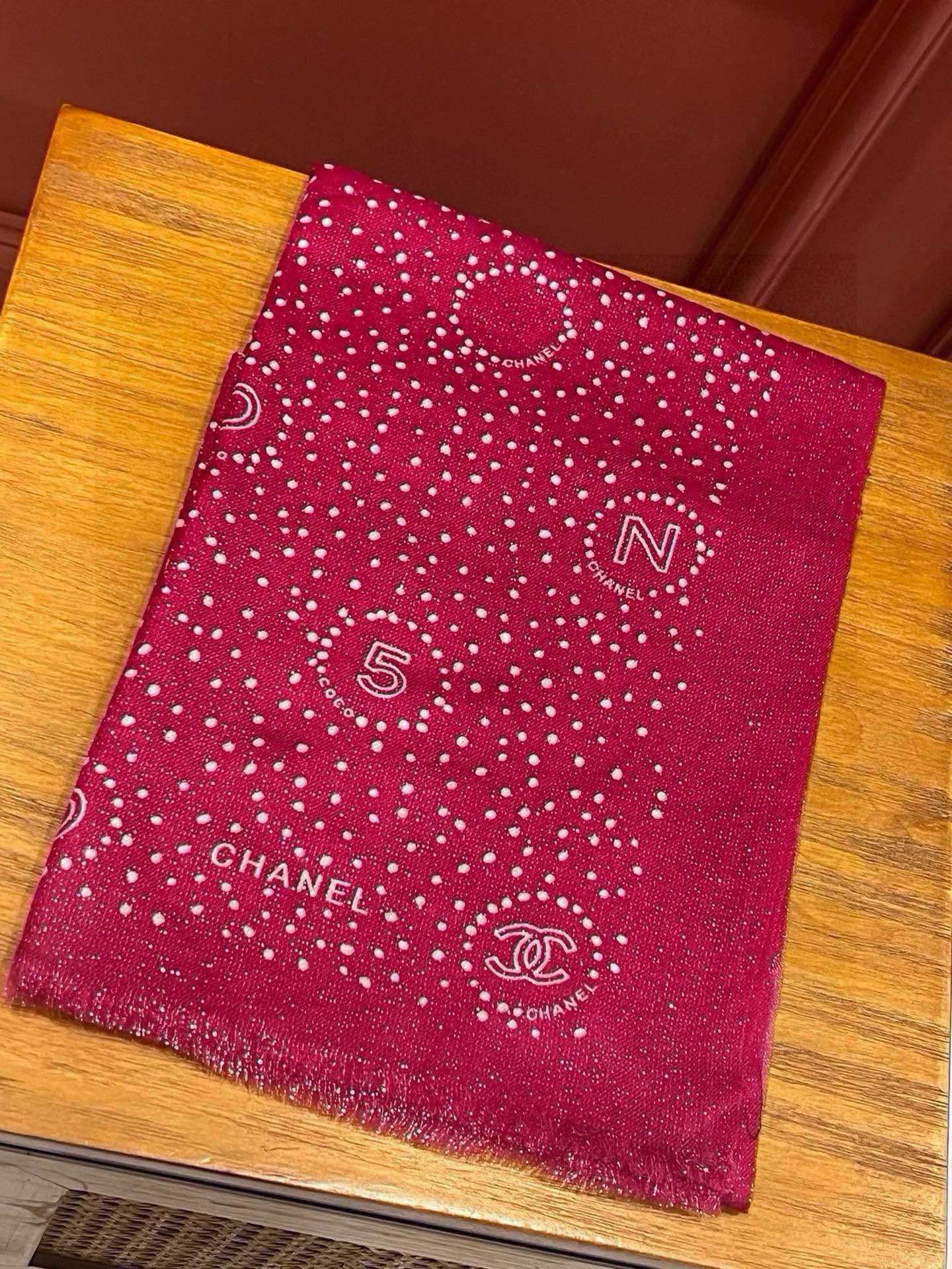 CC Scarf 200 CM In Dark Pink Polka Dot Cashmere 274119
