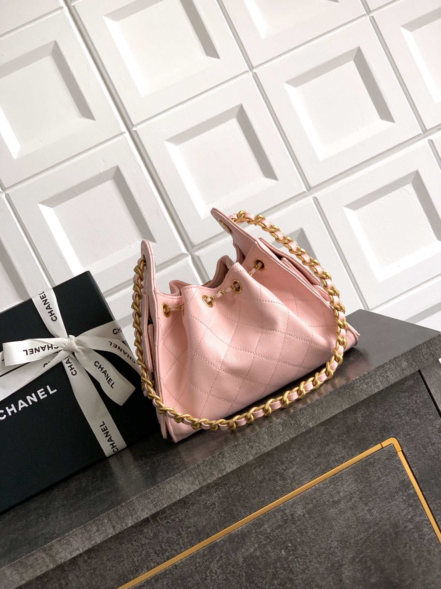 CC 25C Hobo Bags 20cm Light Pink Grained Calfskin