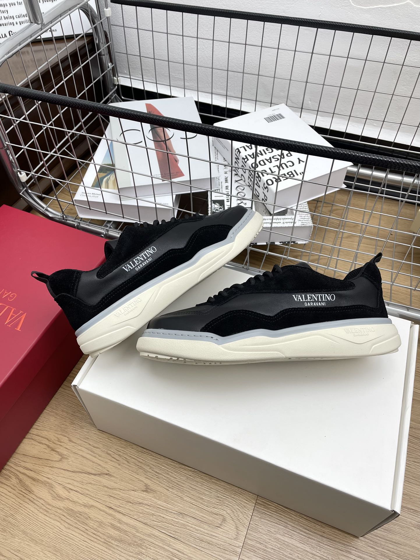 Gumboy Calfskin Sneaker Black 990115