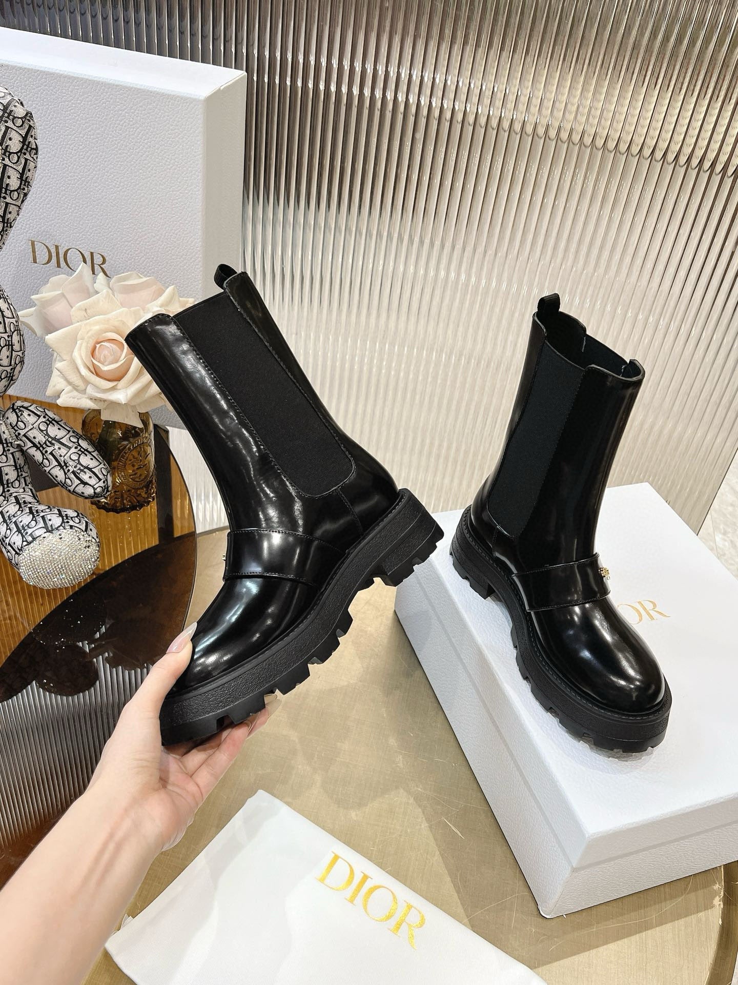 CD 25 short  boots black calfskin 438779