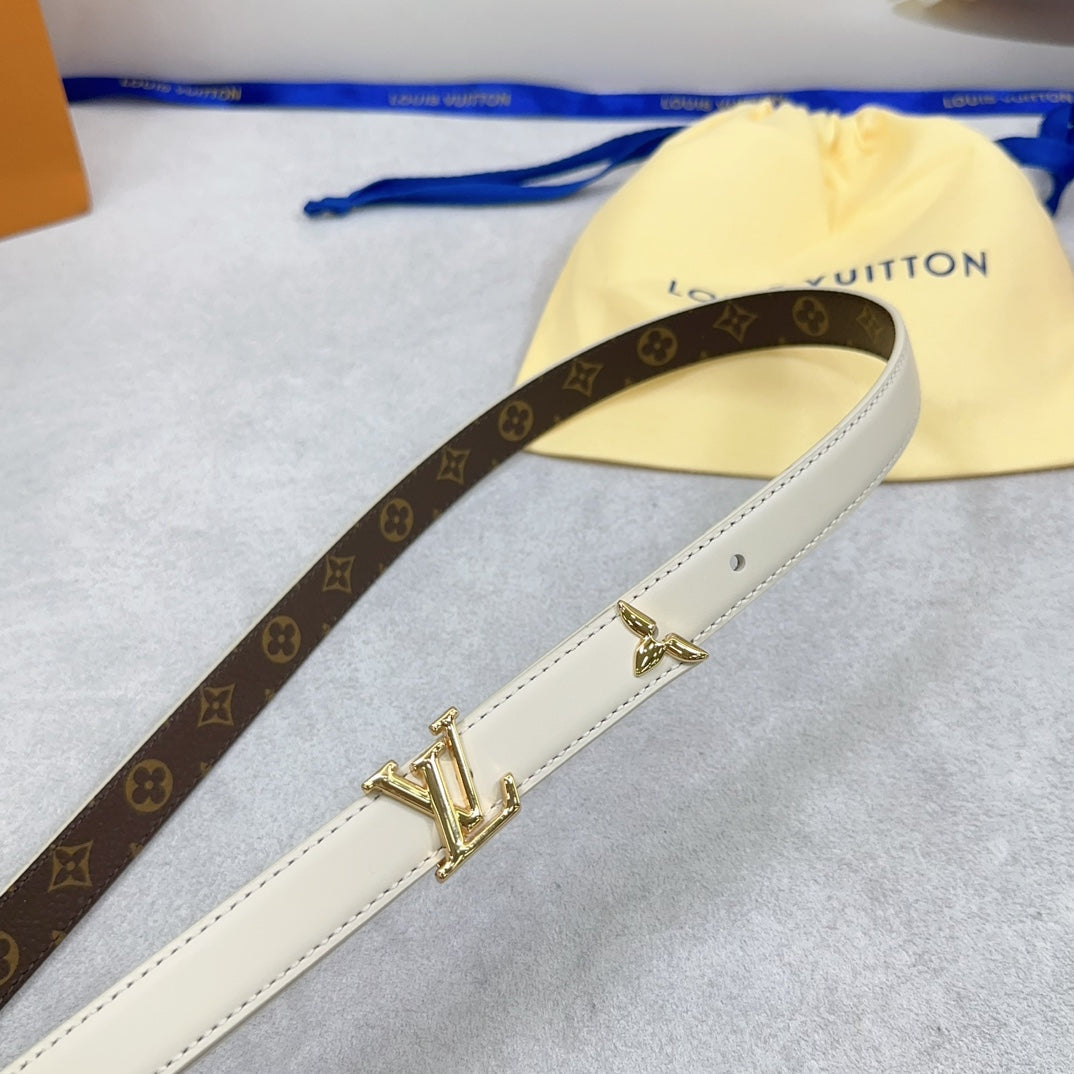 Pretty LV 20mm Reversible Belt Cream Calfskin
