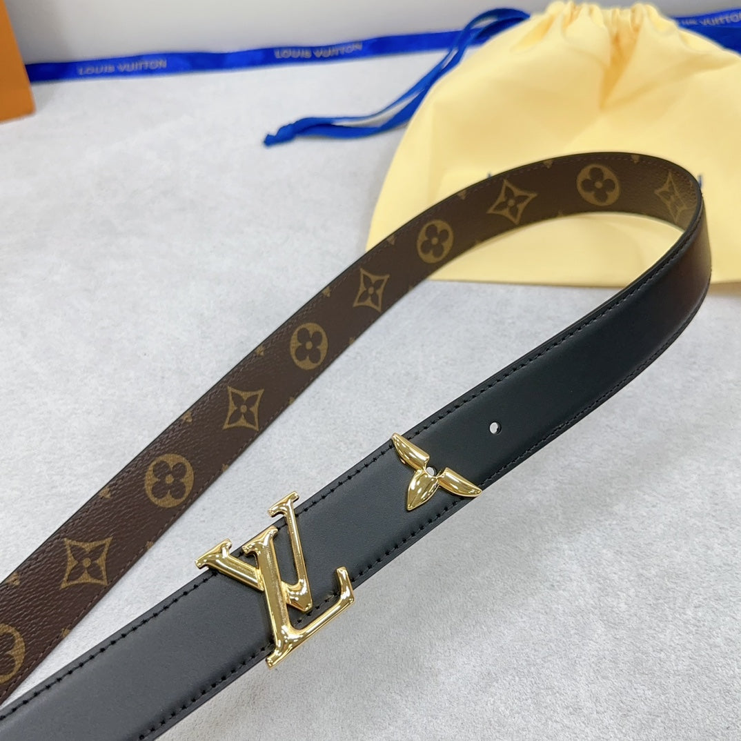 Pretty LV 30mm Reversible Belt Black Calfskin