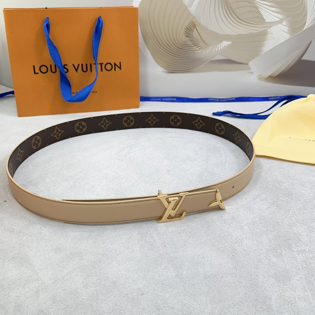 Pretty LV 30mm Reversible Belt Beige Calfskin