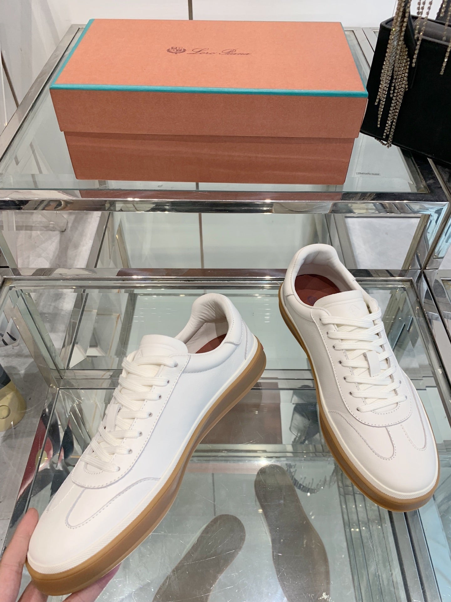 LP Tennis Walk Sneaker White Suede 307248