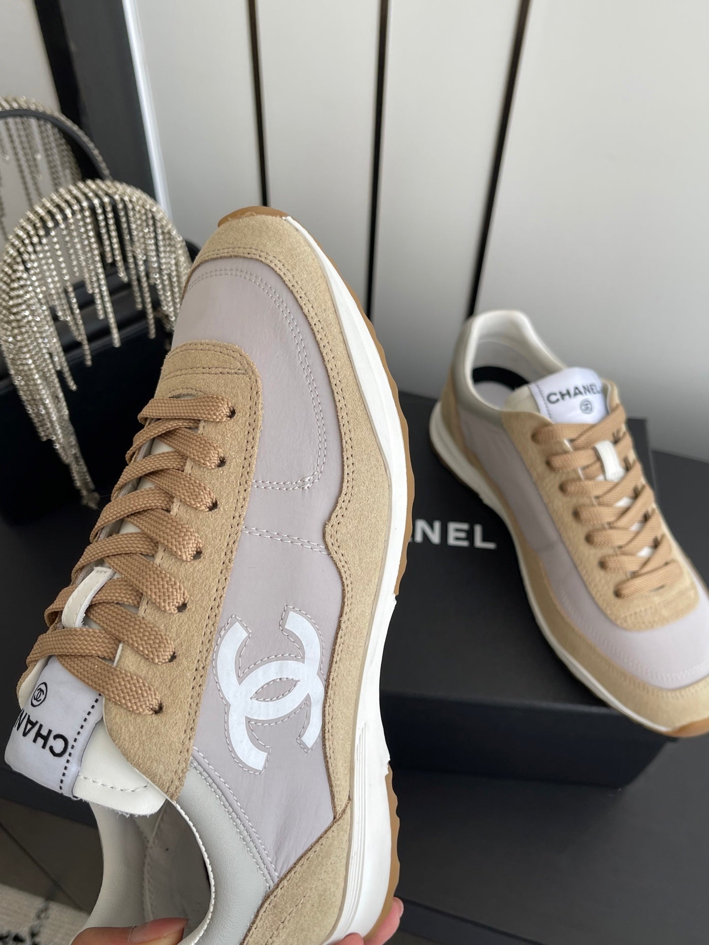 Channel 2026 Sneaker Brown Fabric And Calfskin Suede 895744