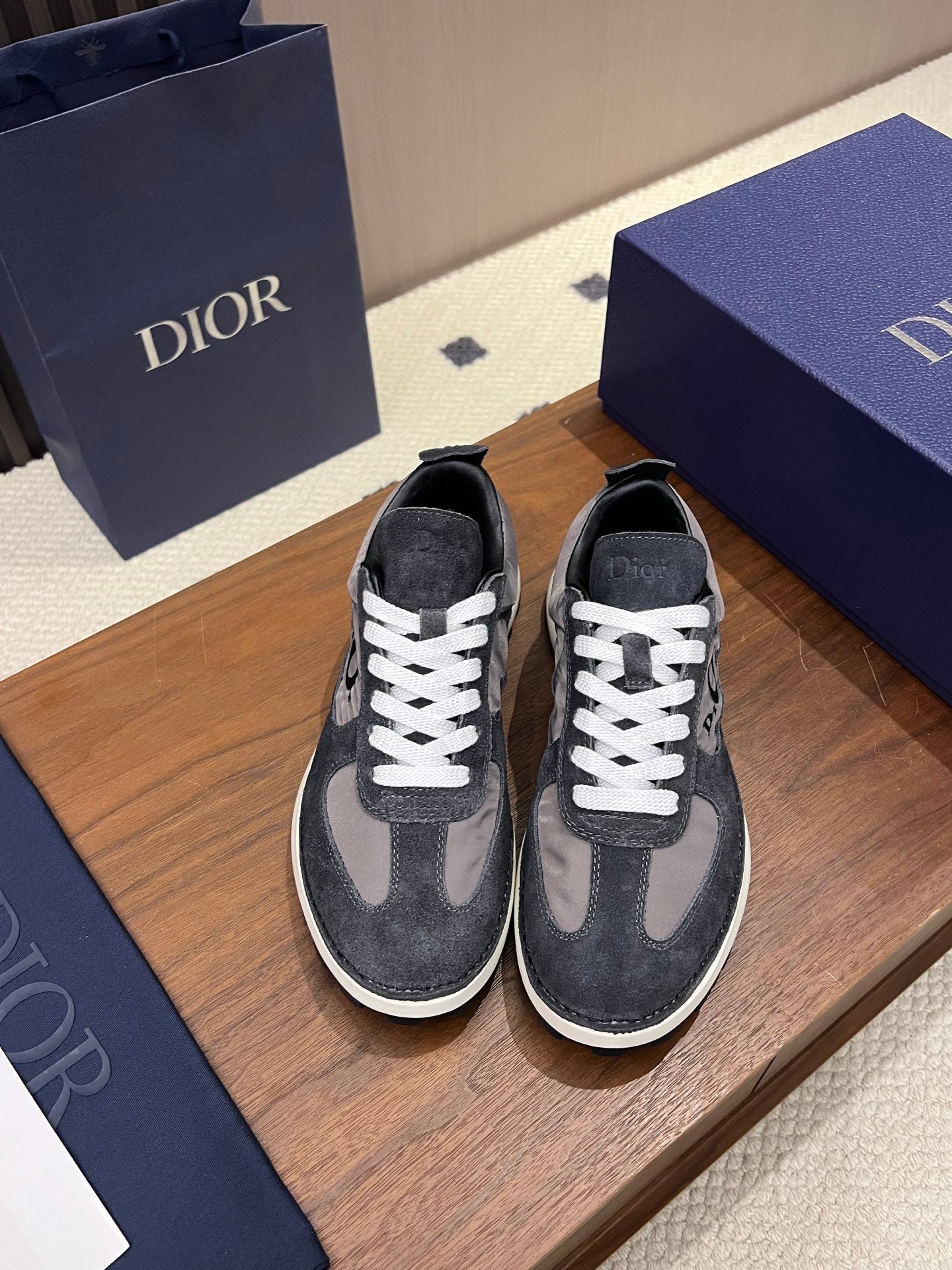 Dior 2026 Sneaker Suede 904794