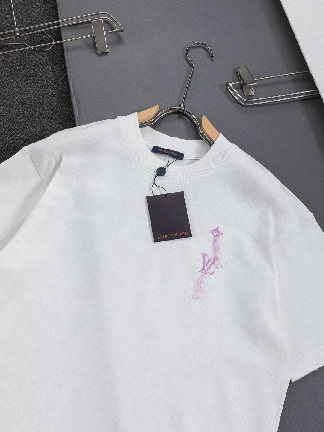 LV 26A Short-Sleeve T-Shirt White Multicolor Cotton 405639