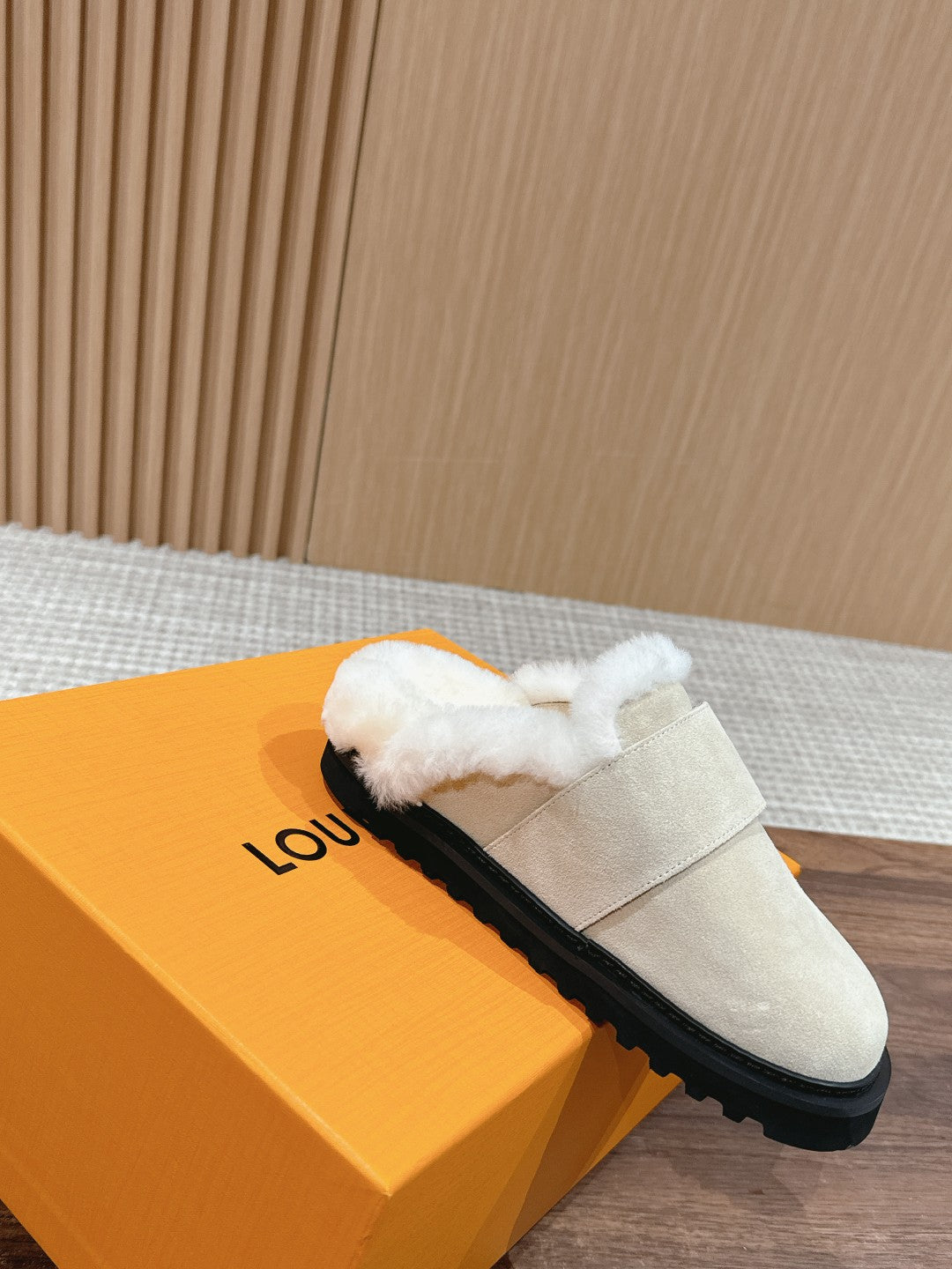 LV Cosy Flat Comfort Clog Beige Fur Lining Suede