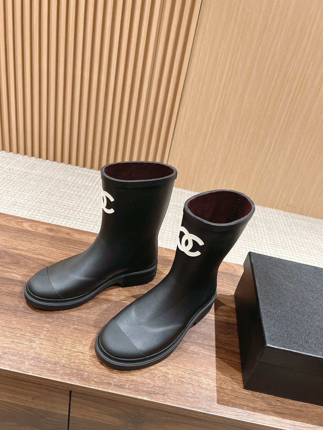 CC RAIN BOOTS BLACK TPU WITH WHITE LOGO