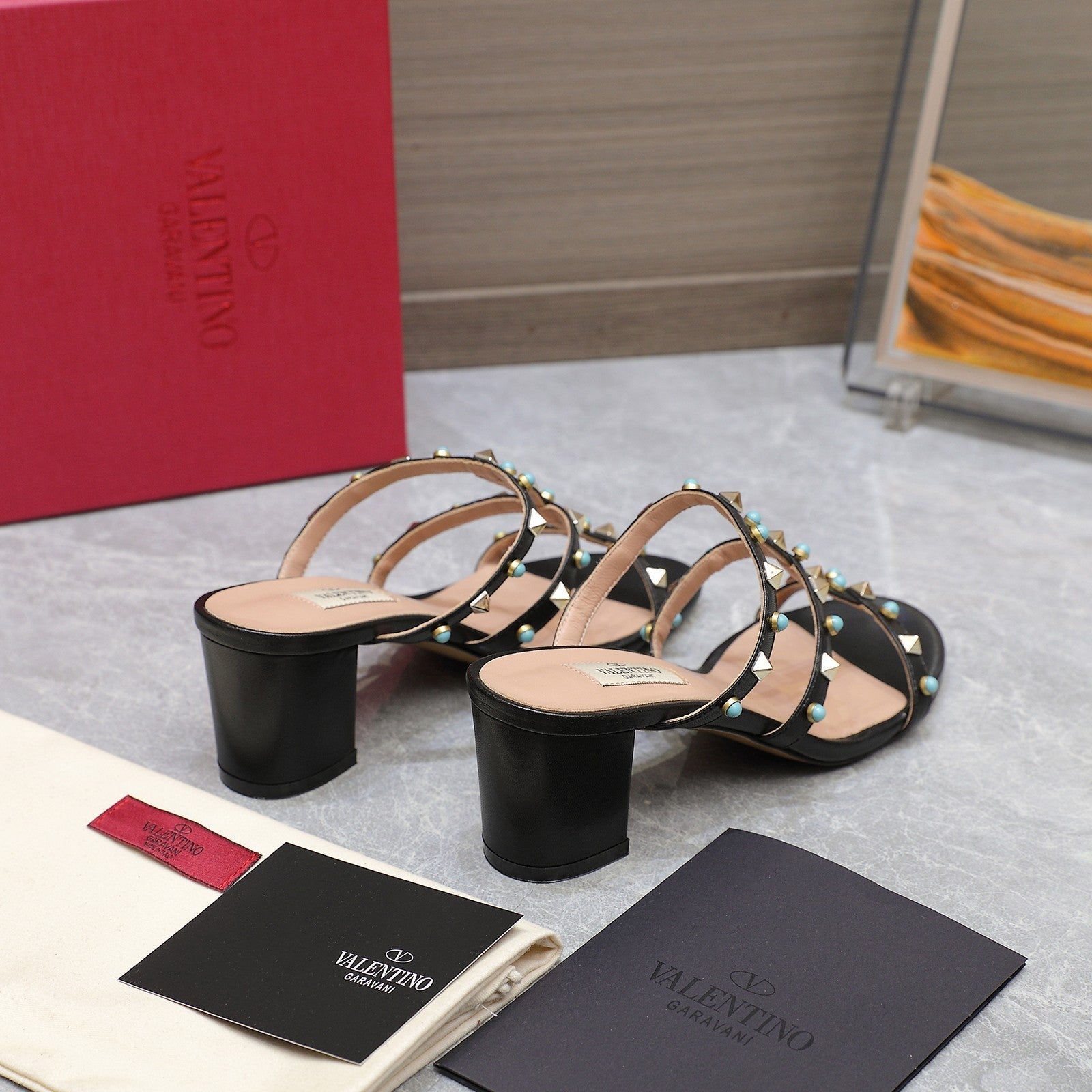 VT 25 Rockstud Heeled Sandals Black Sheepskin 289667