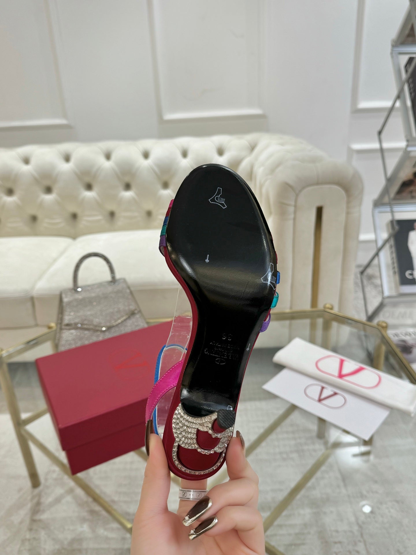 VT 25 Ladycrush Sandals Red Sheepskin 342088