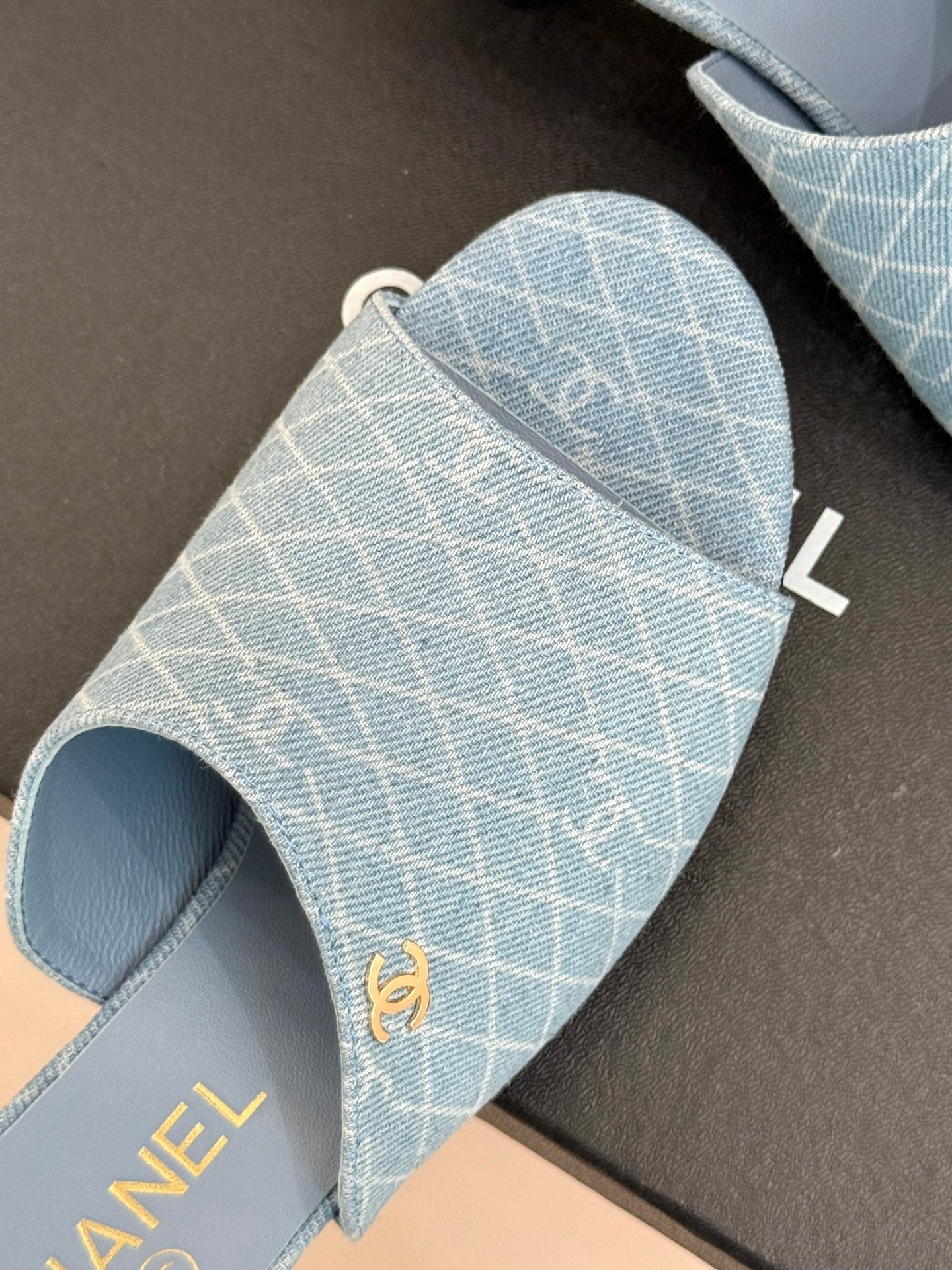 CC 26 Sandal Light Blue Denim Fabric Sheepskin 609963