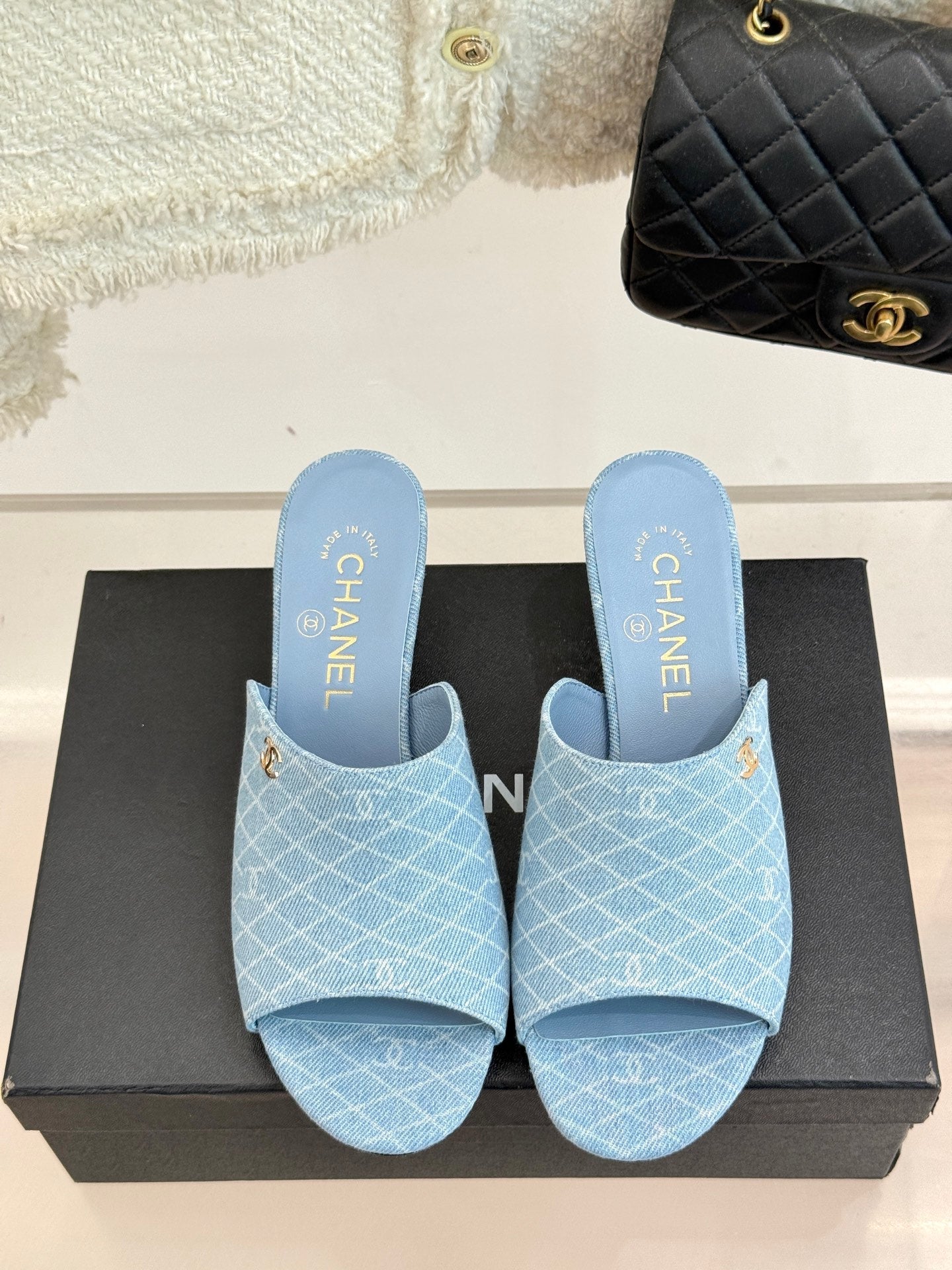 CC 26 Sandal Light Blue Denim Fabric Sheepskin 609963