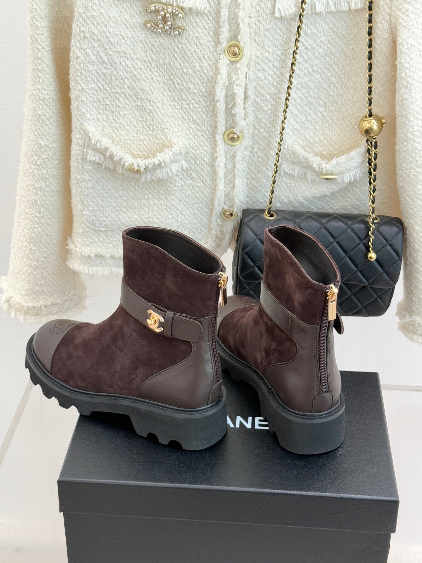 CC 26 Boot With Lug Sole Brown Black Suede Leather 610006