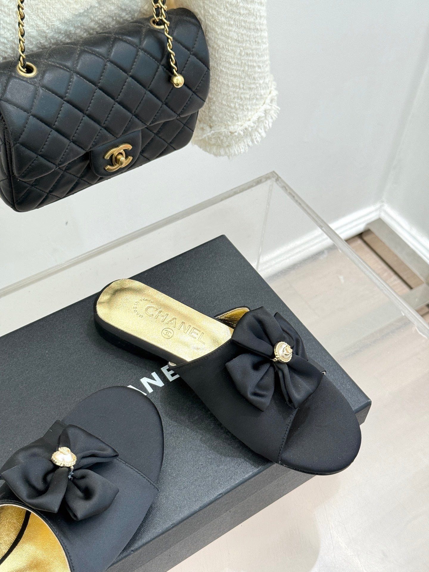 CC 26 Bow Flat Sandal Black Gold Satin Sheepskin 609799