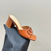 Vogo Signature High Shine Open Toe Sandals In Brown Glossy Lambskin 839825