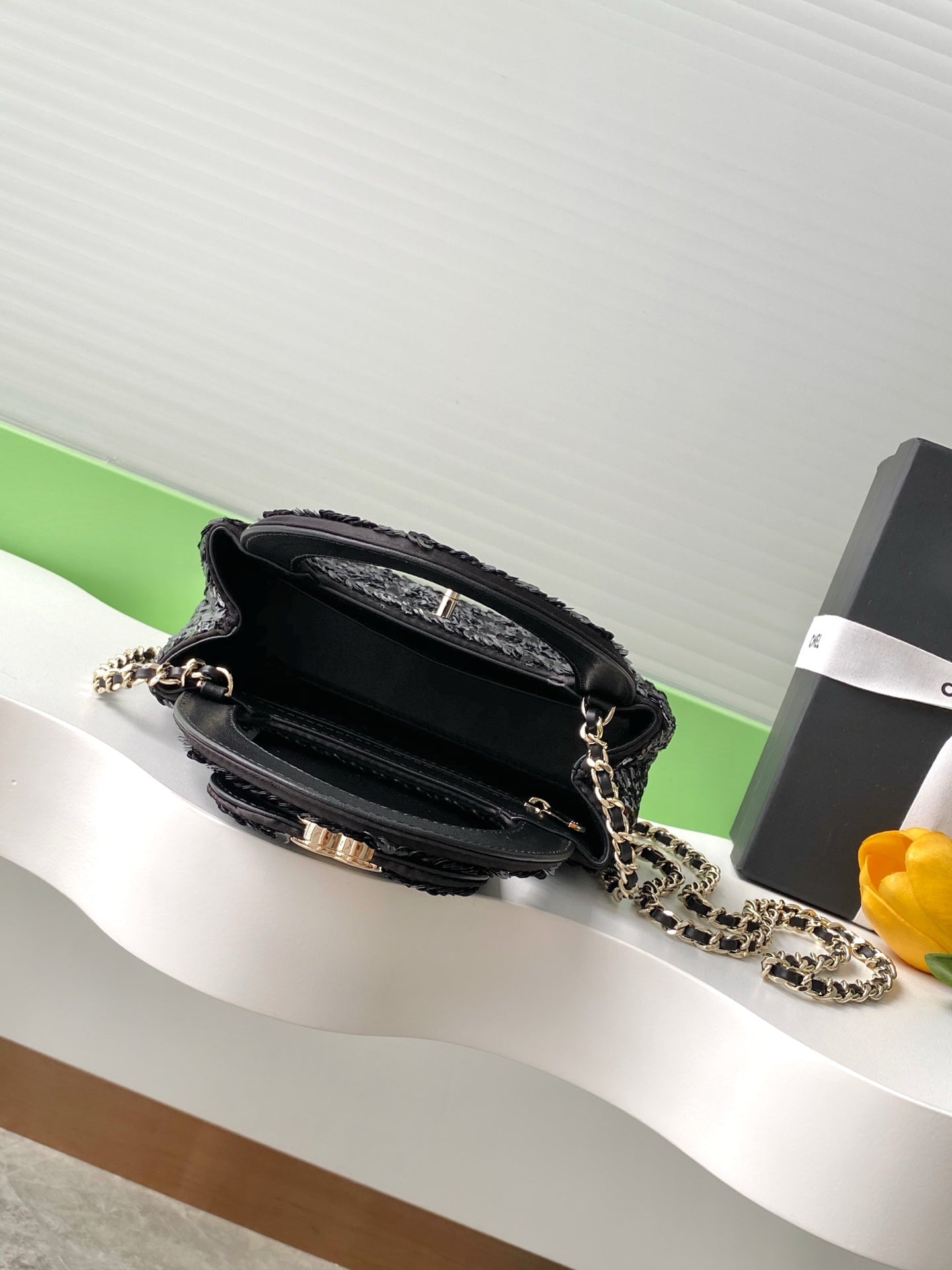 CC Kelly Shopper 19cm Black Sequin