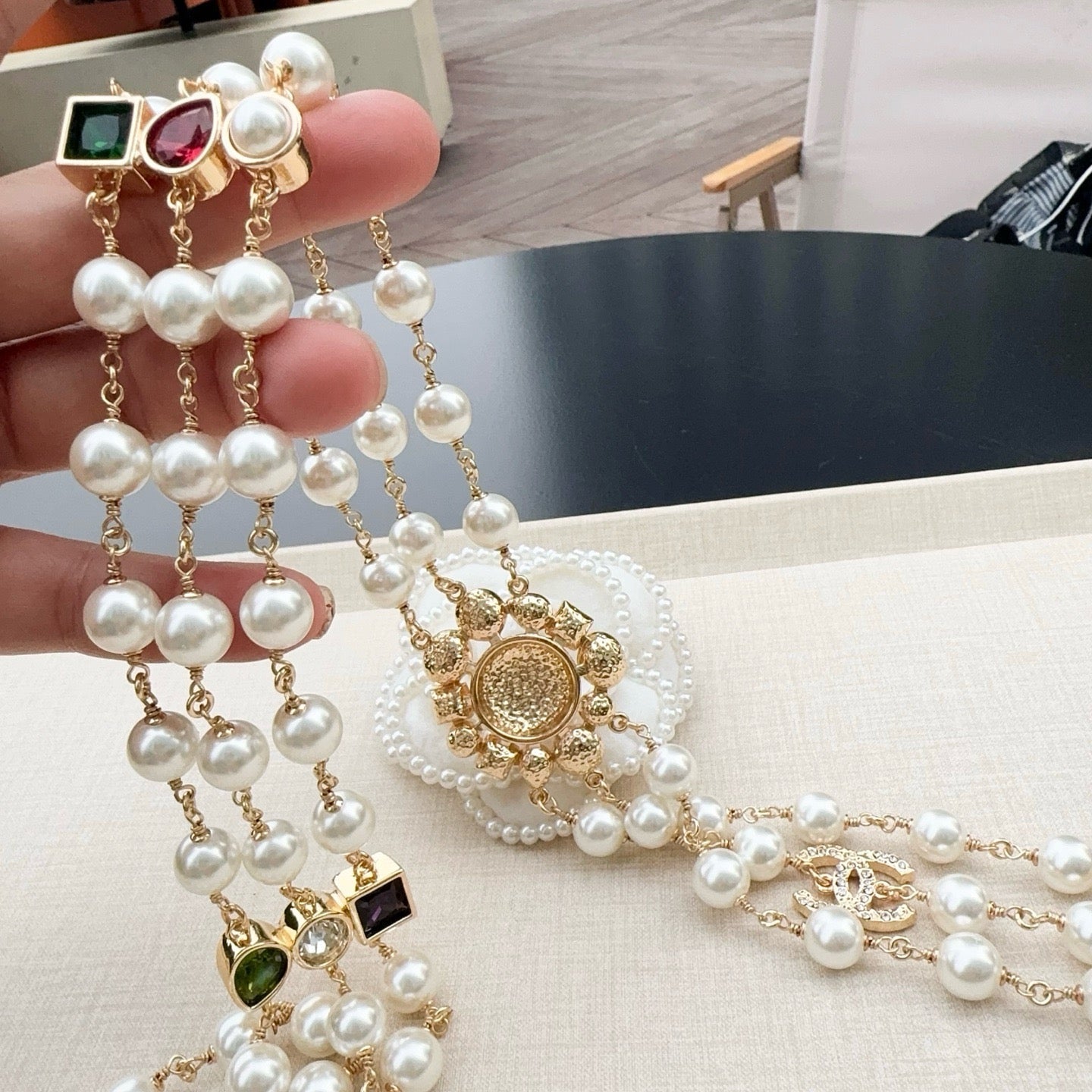 Chanel 2026 Pearl Choker Camellia Charm Belt 205839