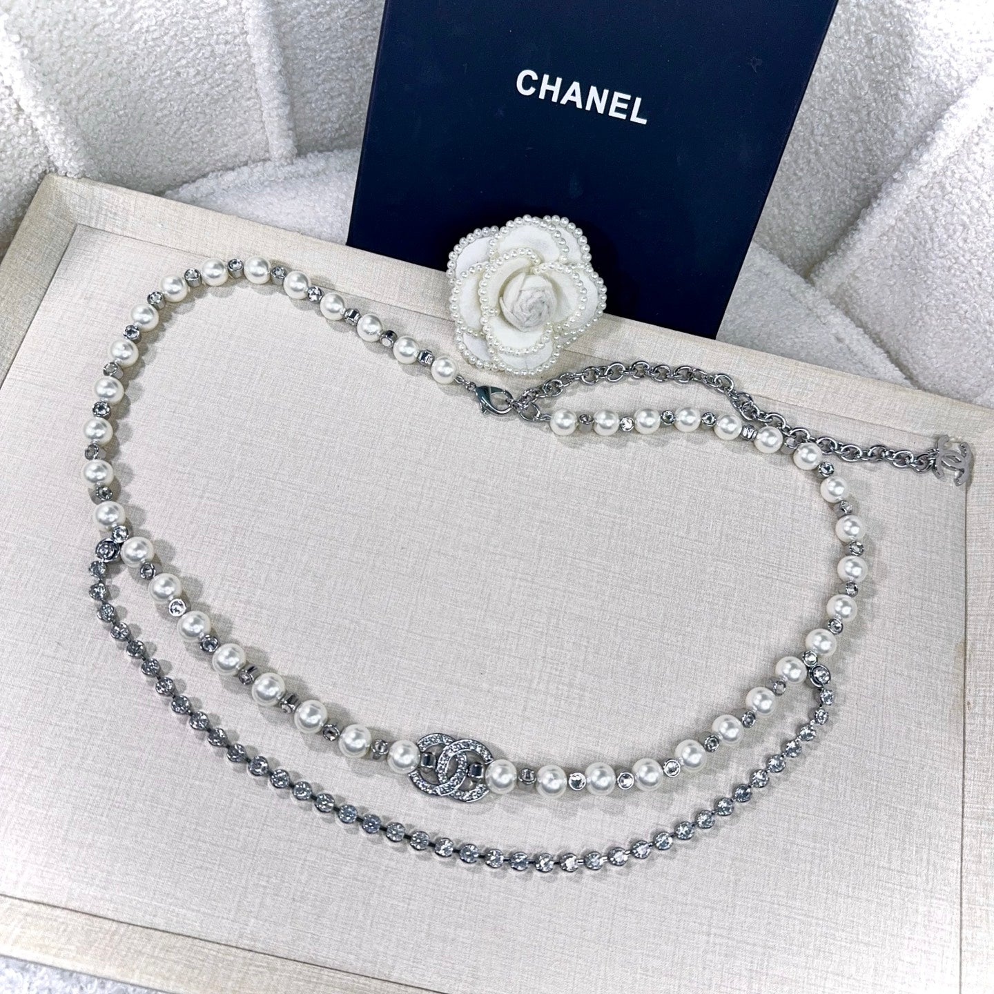 Chanel 2026 Pearl Rhinestone Chain Belt