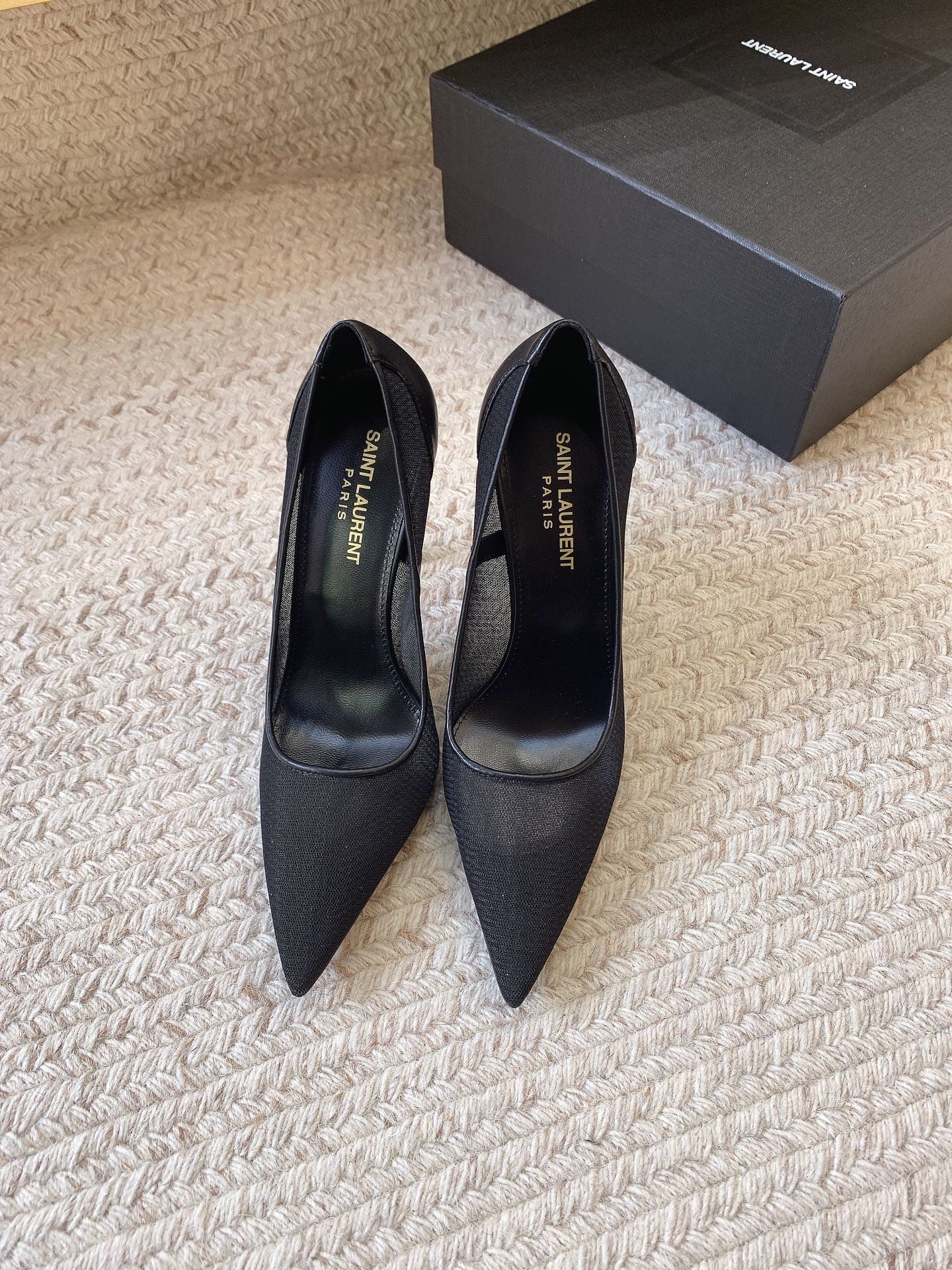 NORMA PUMPS IN BLACK MESH