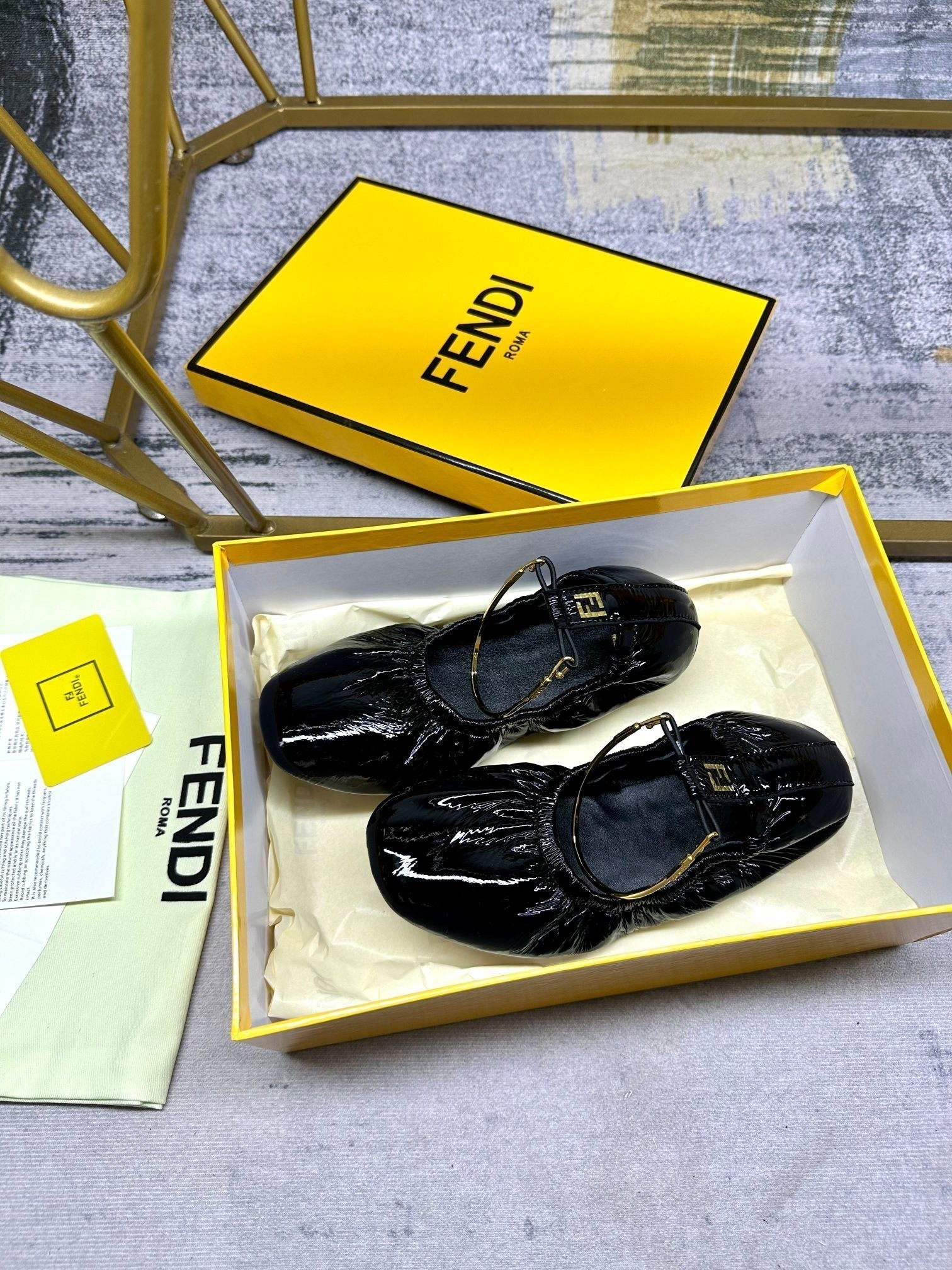 FENDI FILO BALLET IN BLACK LAMBSKIN WITH GOLD HARDWARE