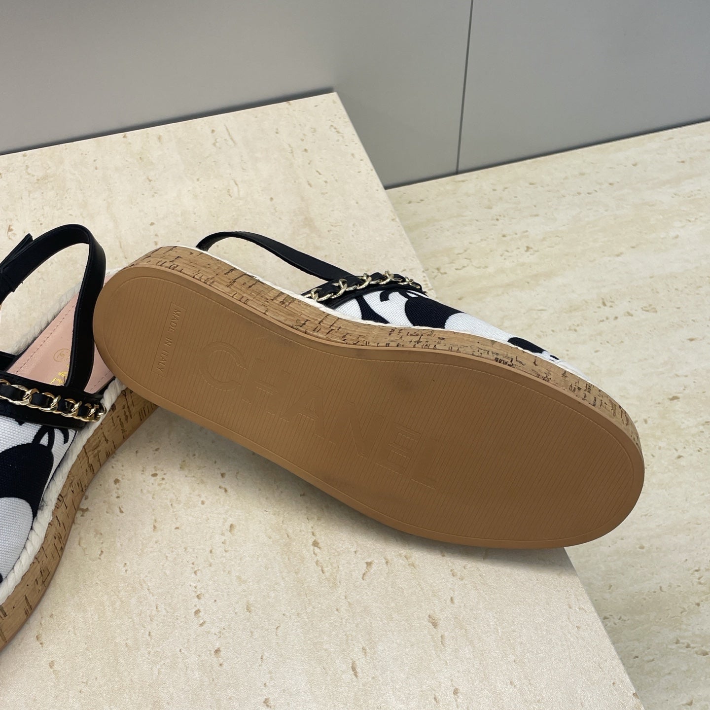 CC 26 Slingback Espadrilles White Sheepskin Canvas 607461