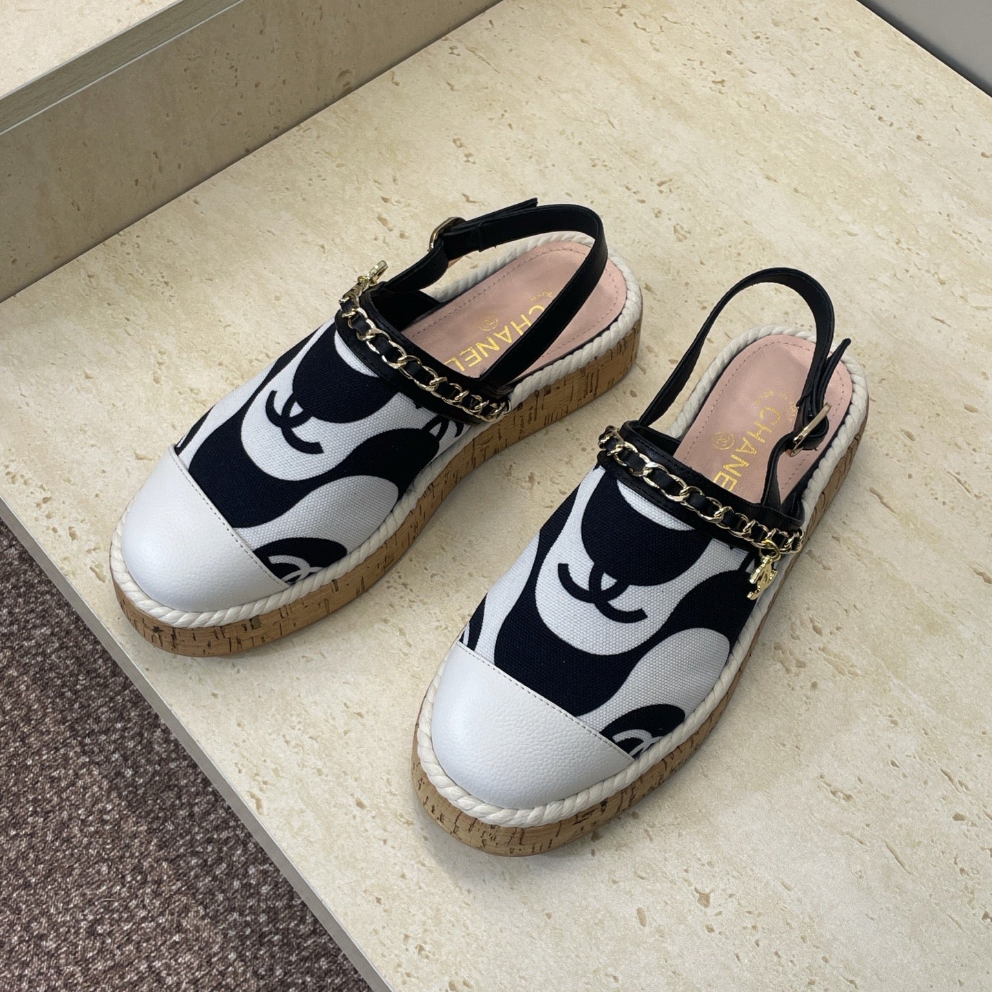 CC 26 Slingback Espadrilles White Sheepskin Canvas 607461