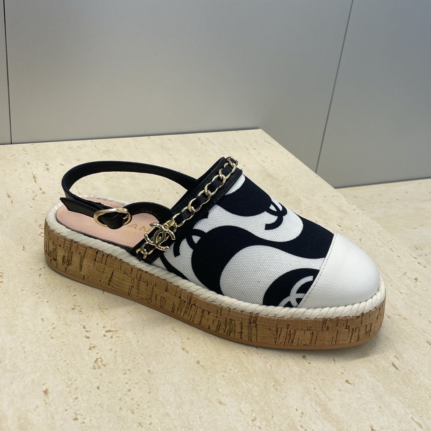 CC 26 Slingback Espadrilles White Sheepskin Canvas 607461