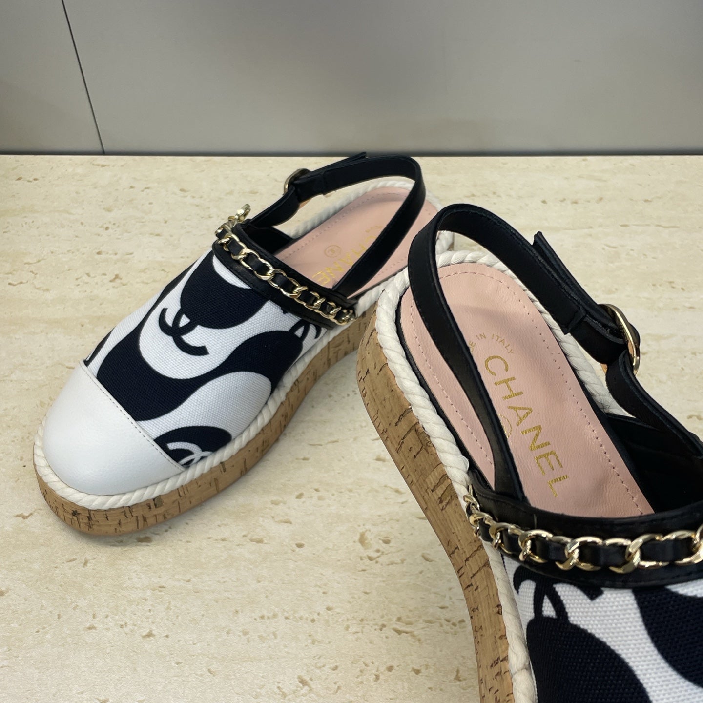 CC 26 Slingback Espadrilles White Sheepskin Canvas 607461