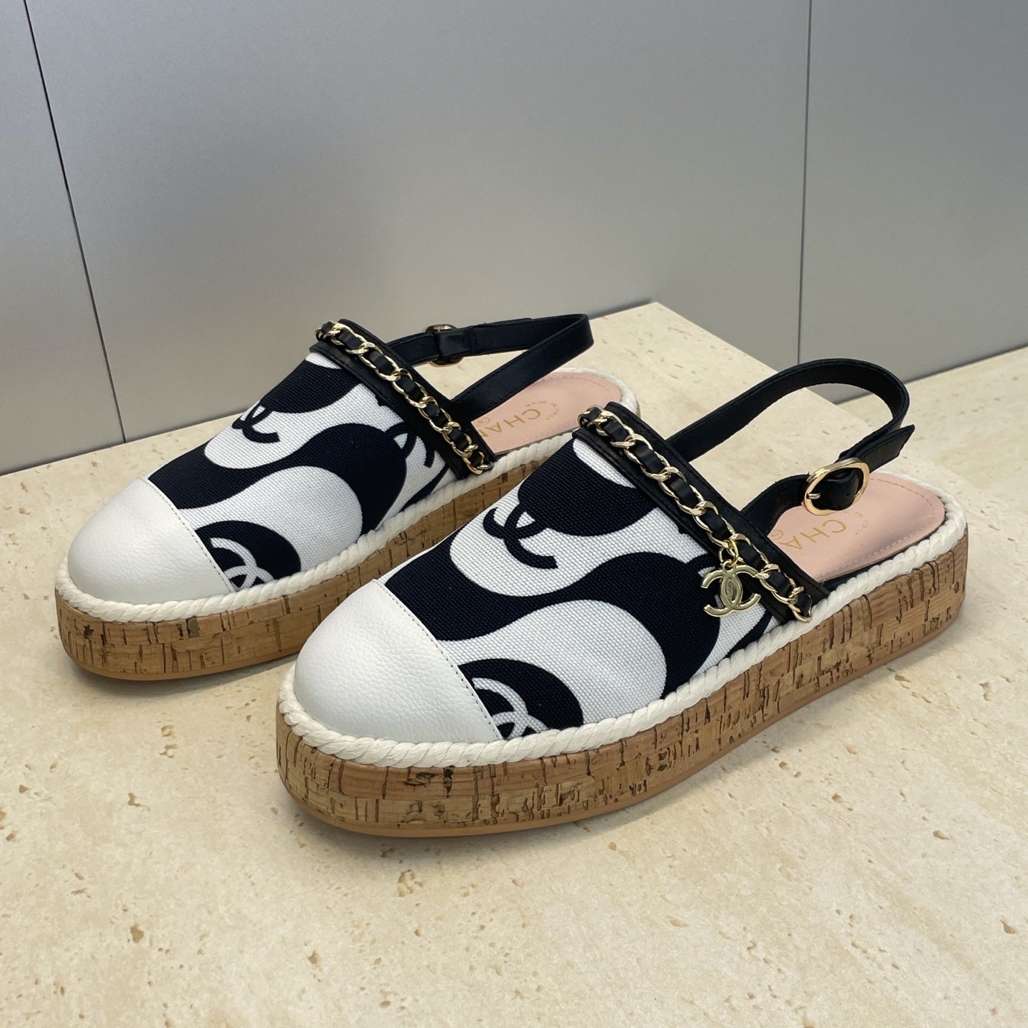 CC 26 Slingback Espadrilles White Sheepskin Canvas 607461