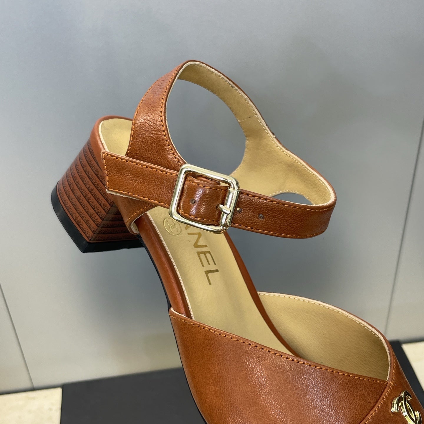 CC 26 Heeled Sandal 45mm Brown  Beige Sheepskin 607474