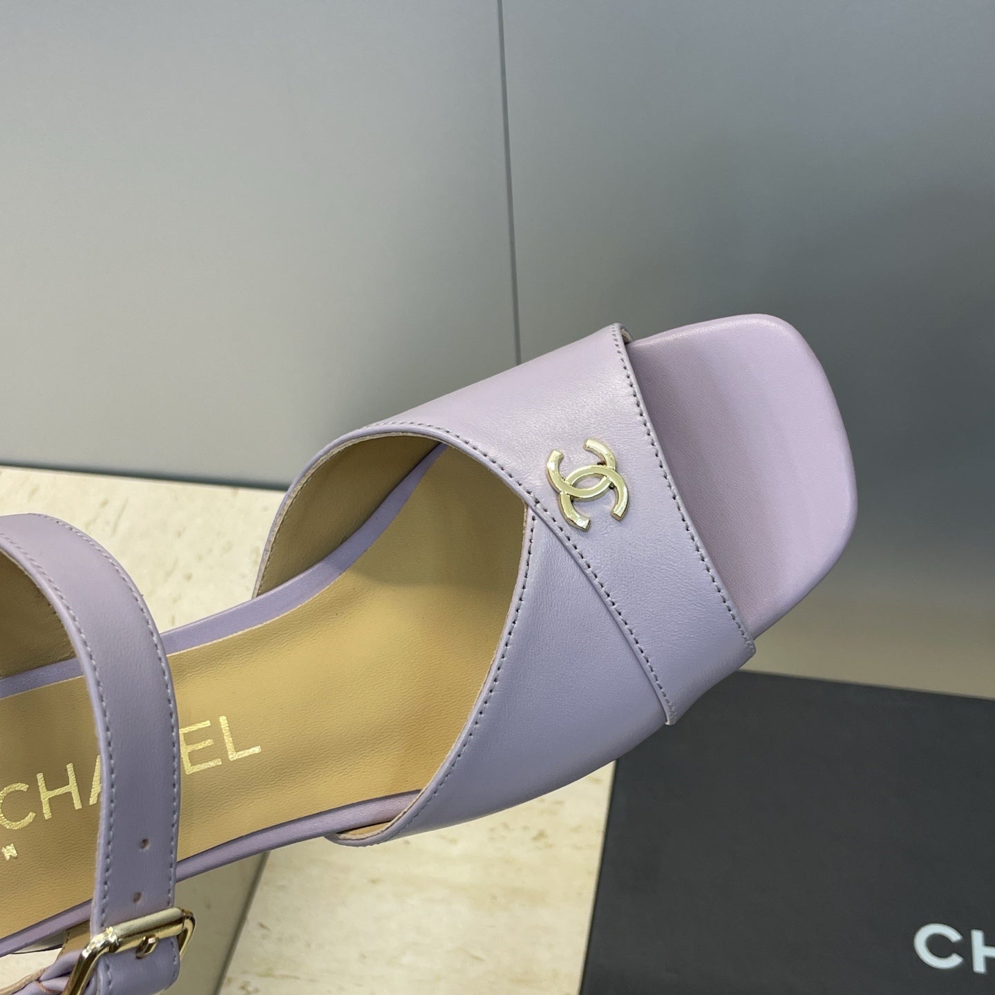 CC 26 Heeled Sandal 45mm Purple Beige Sheepskin 607475