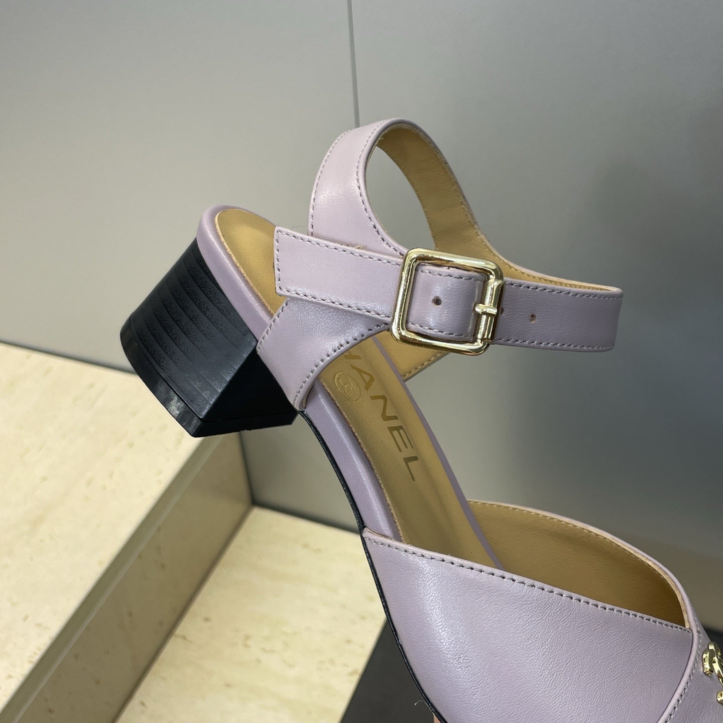 CC 26 Heeled Sandal 45mm Purple Beige Sheepskin 607475