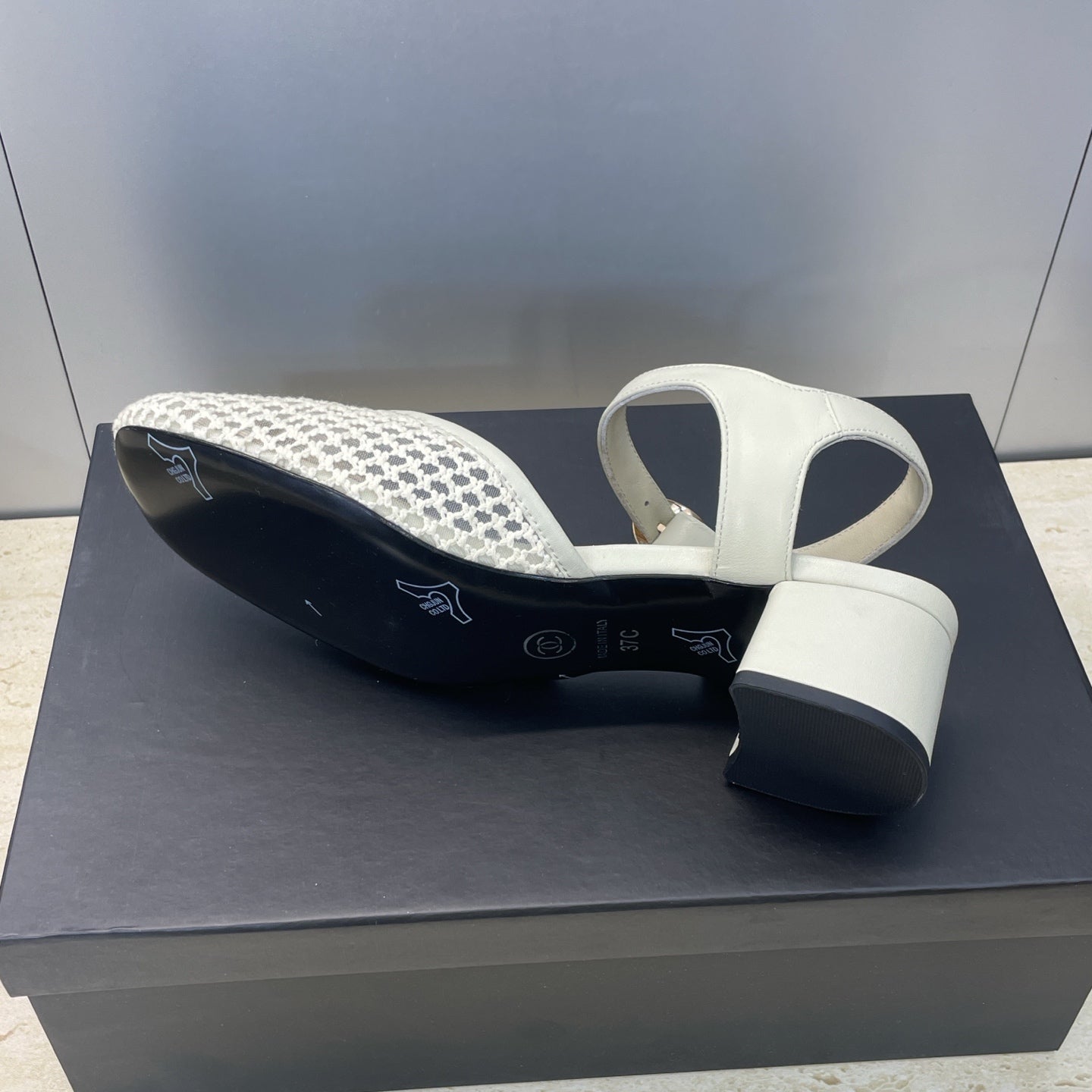 CC 26 Slingback Pump 45mm White Beige Mesh Sheepskin 607482