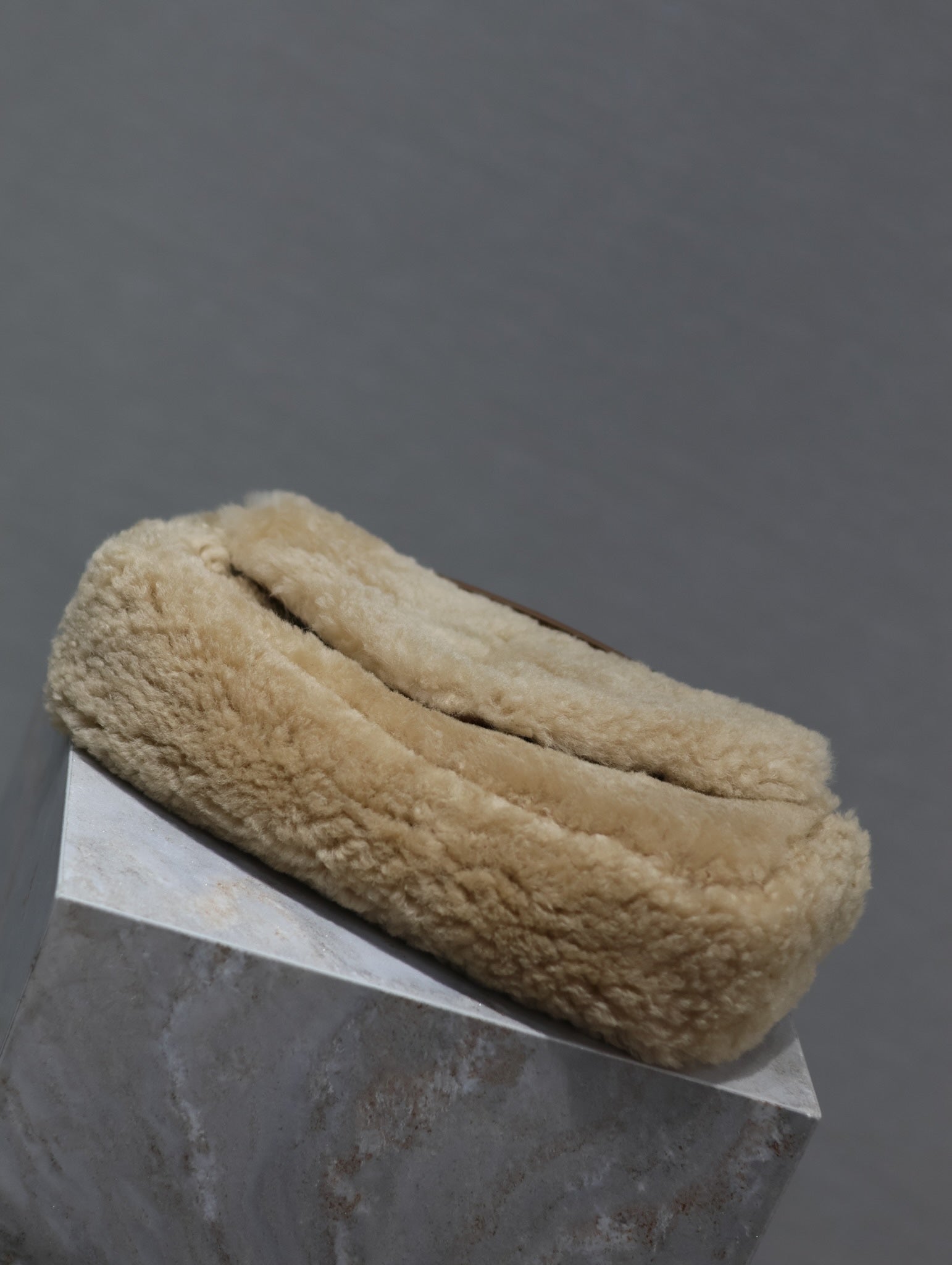 CALYPSO BAG 26 IN BEIGE SHEARLING WITH BROWN SUEDE HANDLE
