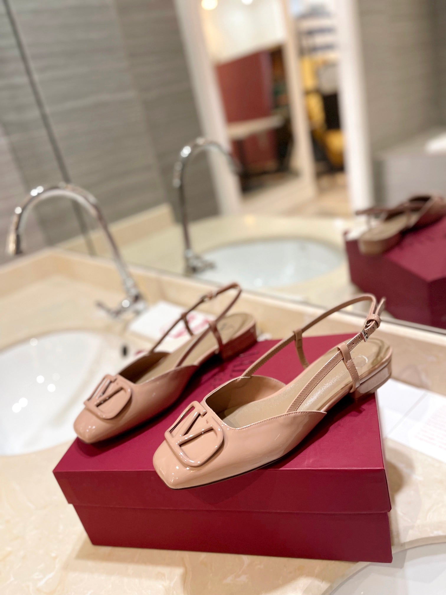 VLOGO BEIGE PATENT LEATHER SLINGBACK FLATS