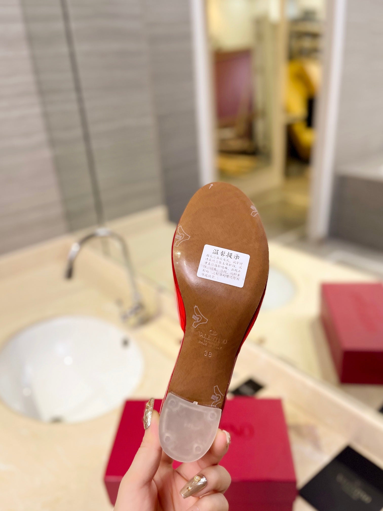 HIGH MULE 60MM IN CHERRY RED SHEEPSKIN AND TRANSPARENT PVC