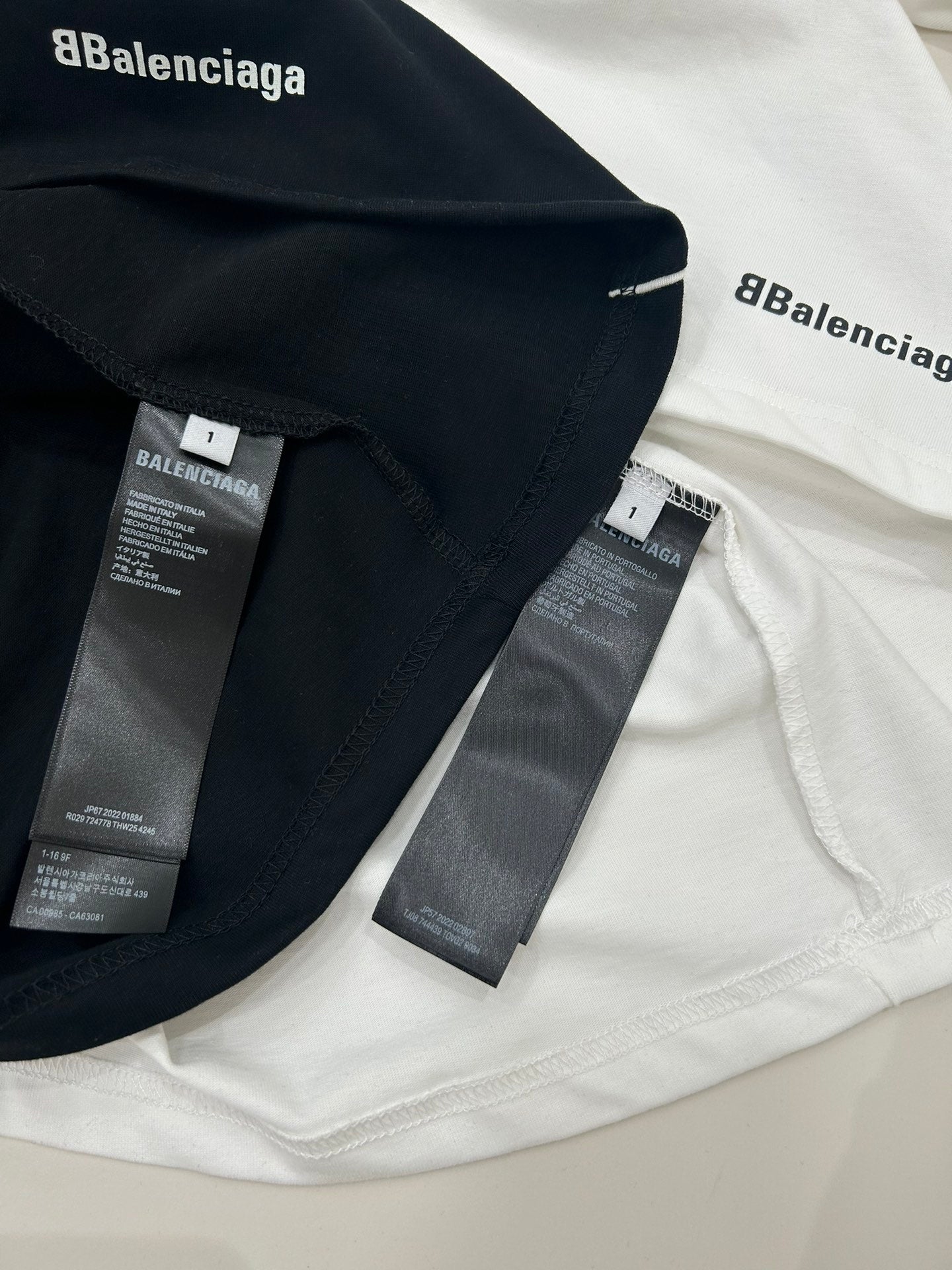 Balenciaga - Manchester United embroidered long sleeve t-shirt 0036