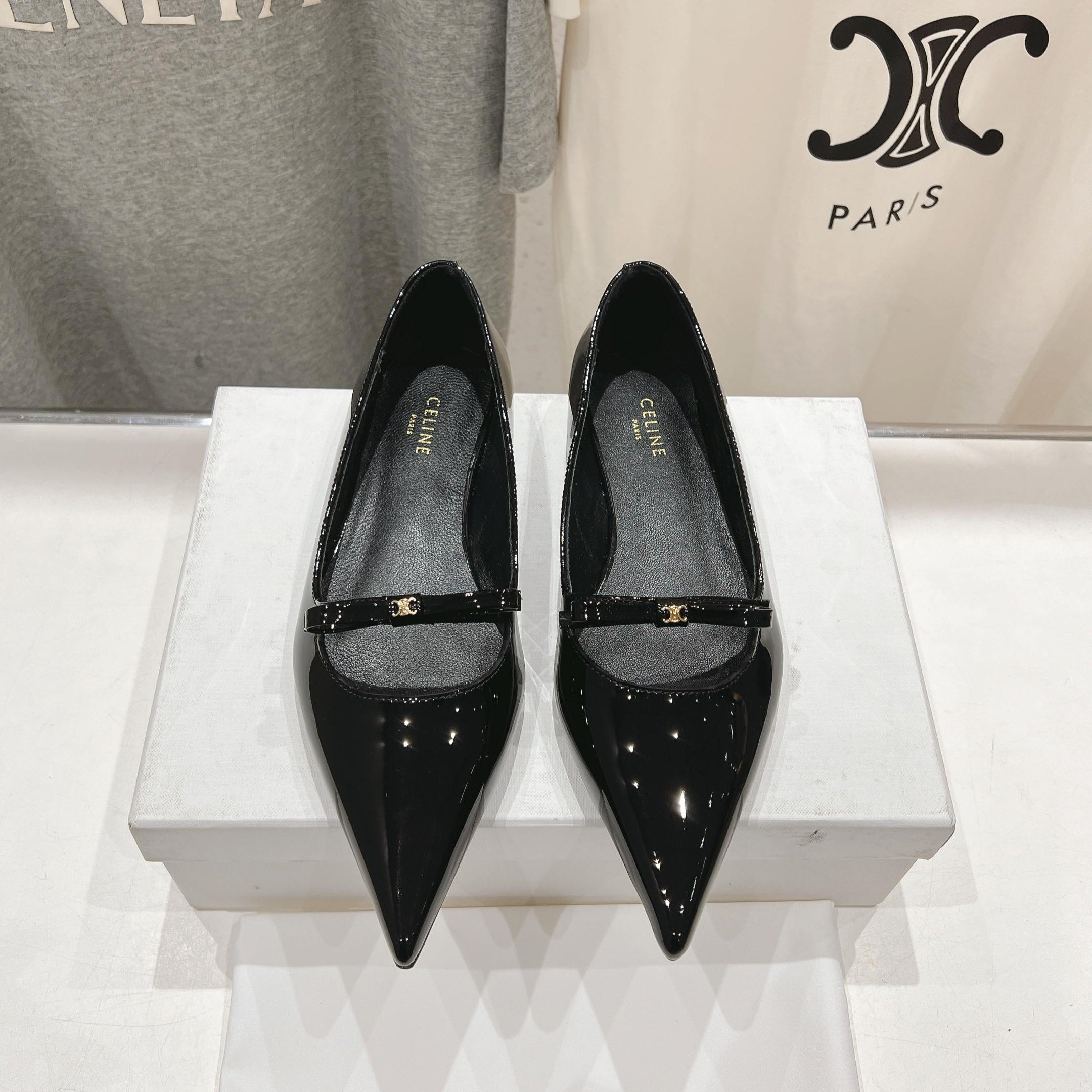 CELINE 25C Ballet Flats Black Patent Leather 236744