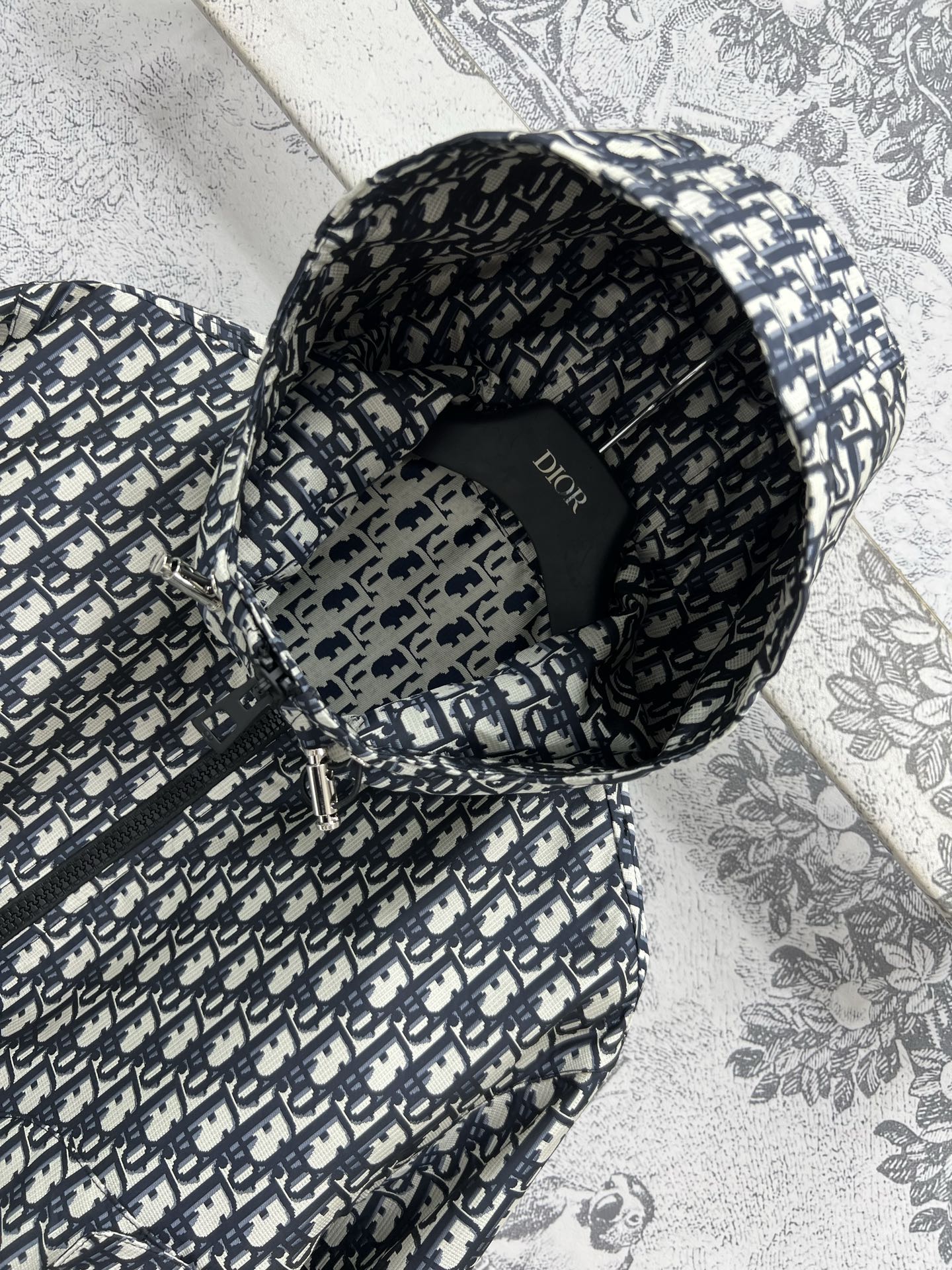 CD 25 Hooded jacket Black White Cotton