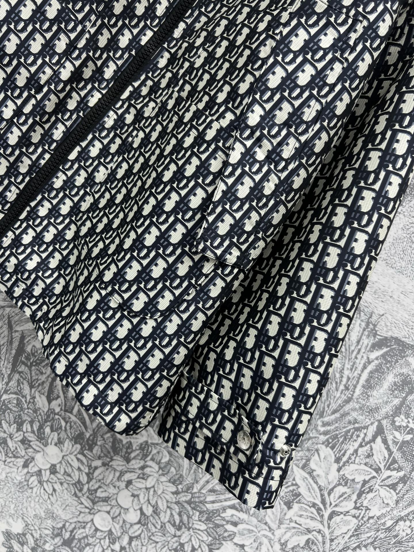 CD 25 Hooded jacket Black White Cotton